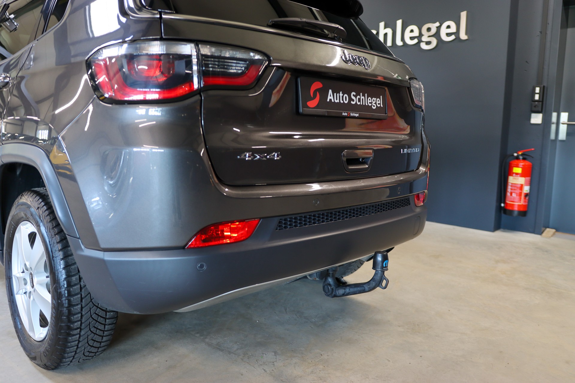 JEEP Compass 1.4 Turbo Limited AWD 9ATX-image-7
