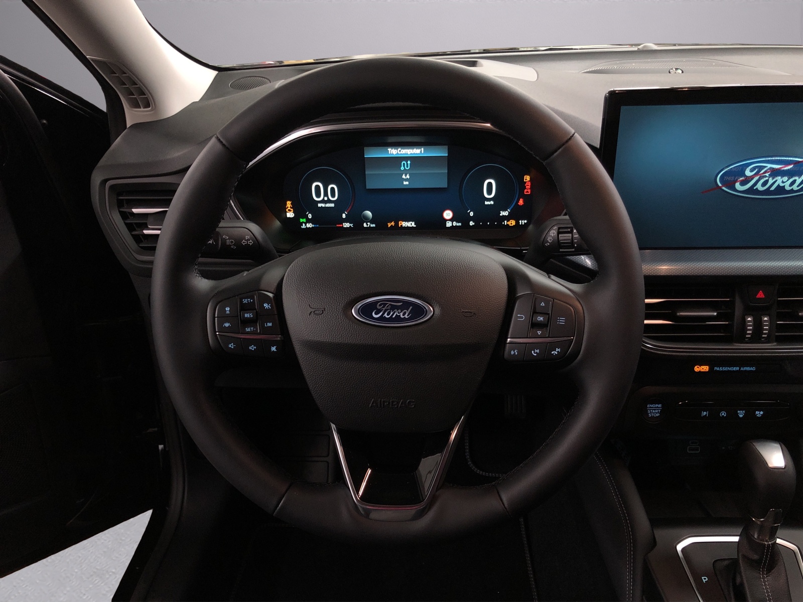 FORD Focus Station Wagon 1.0i EcoB-image-5
