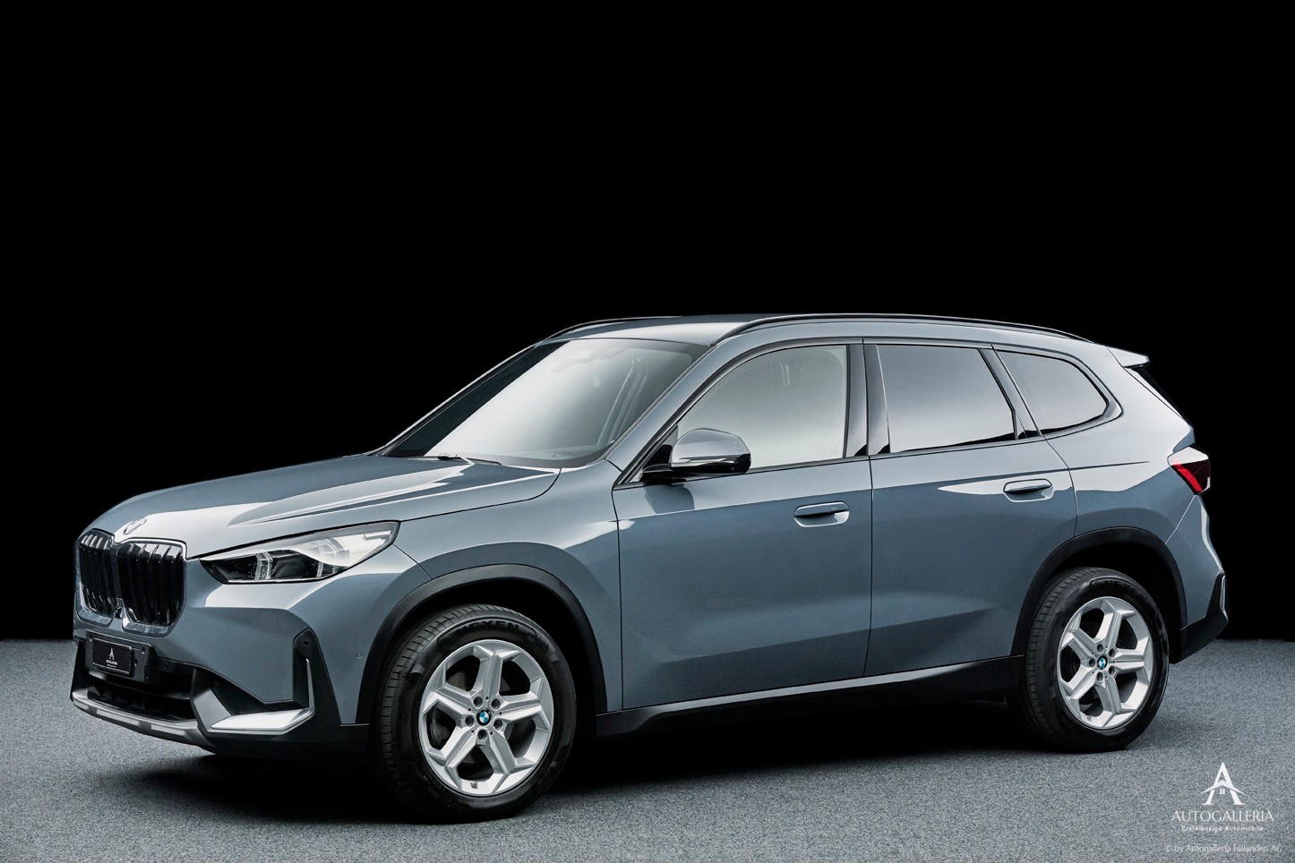 BMW X1 xDrive 20d 48V-image-1