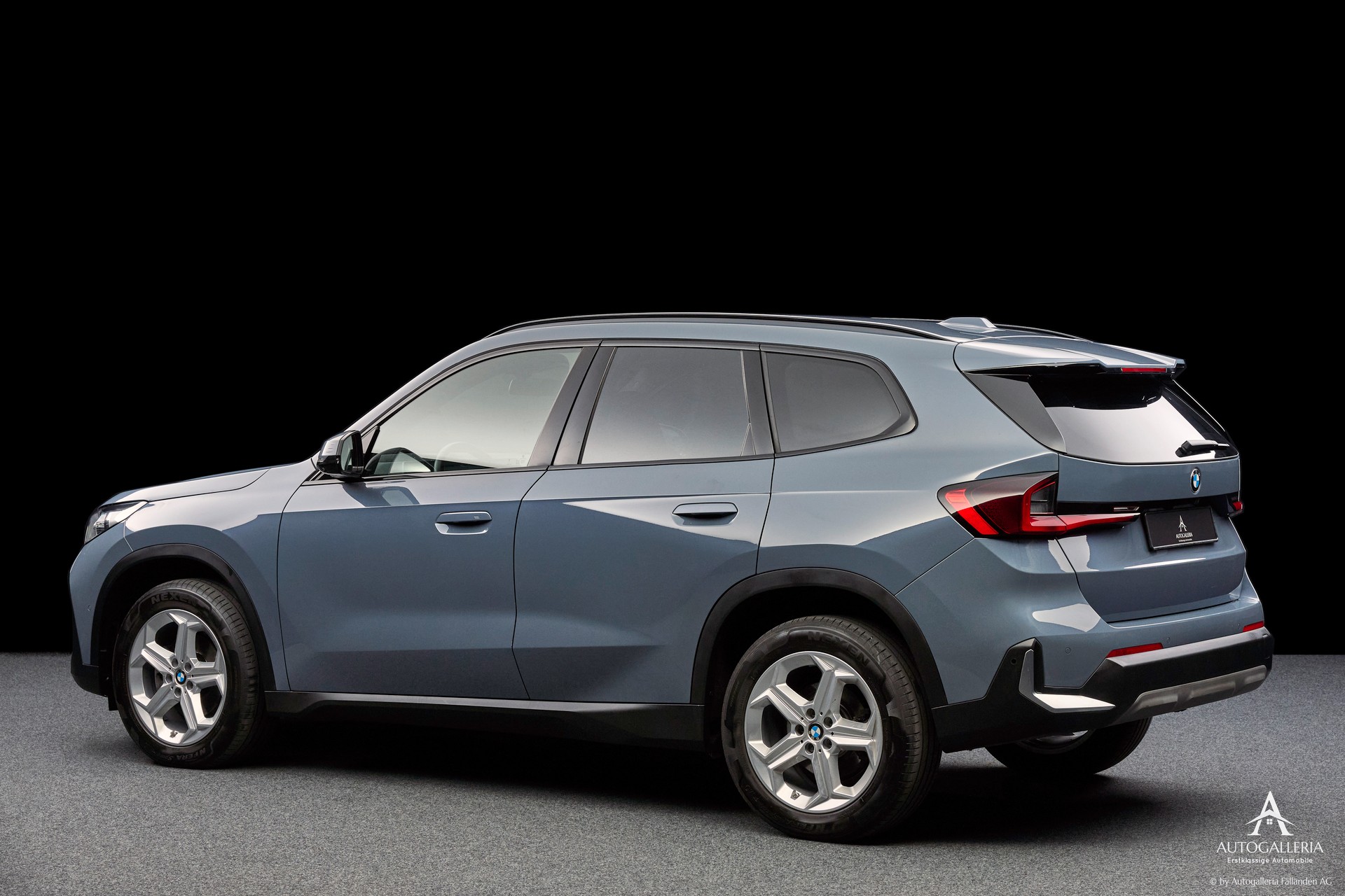 BMW X1 xDrive 20d 48V-image-3