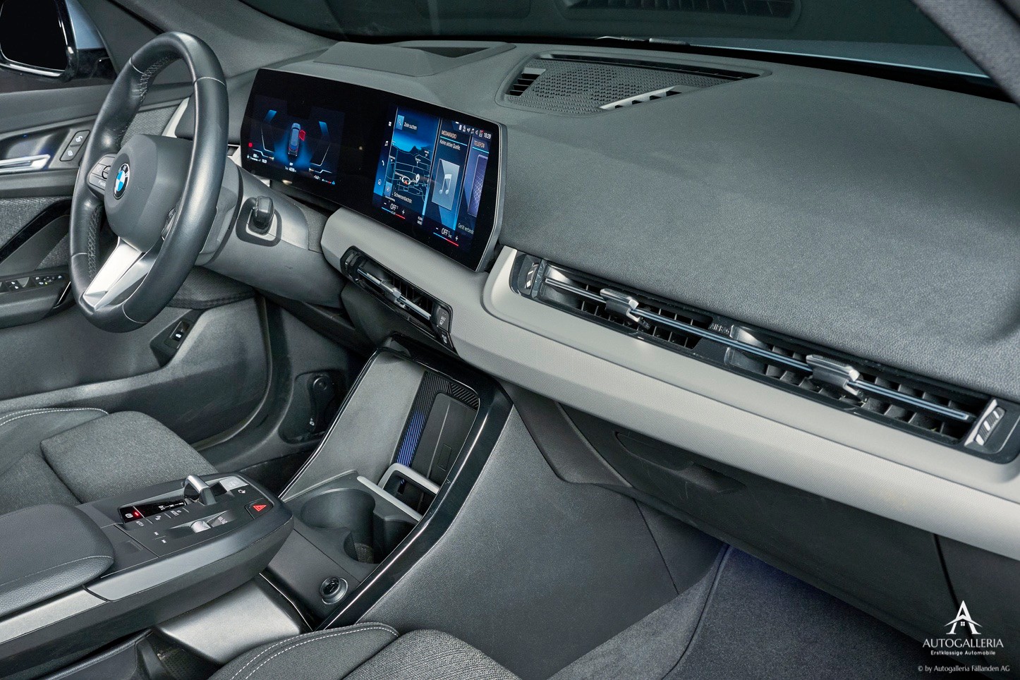 BMW X1 xDrive 20d 48V-image-9