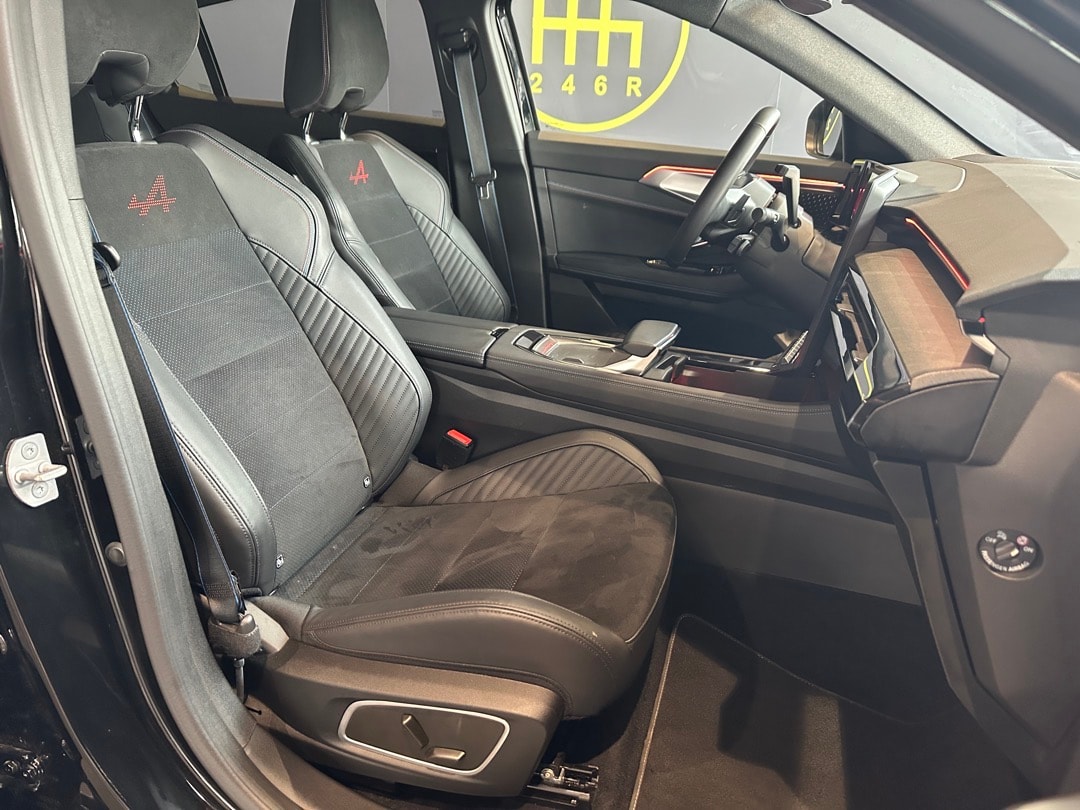 RENAULT Rafale 1.2 E-Tech Hybrid 200 Esprit Alpine-image-23
