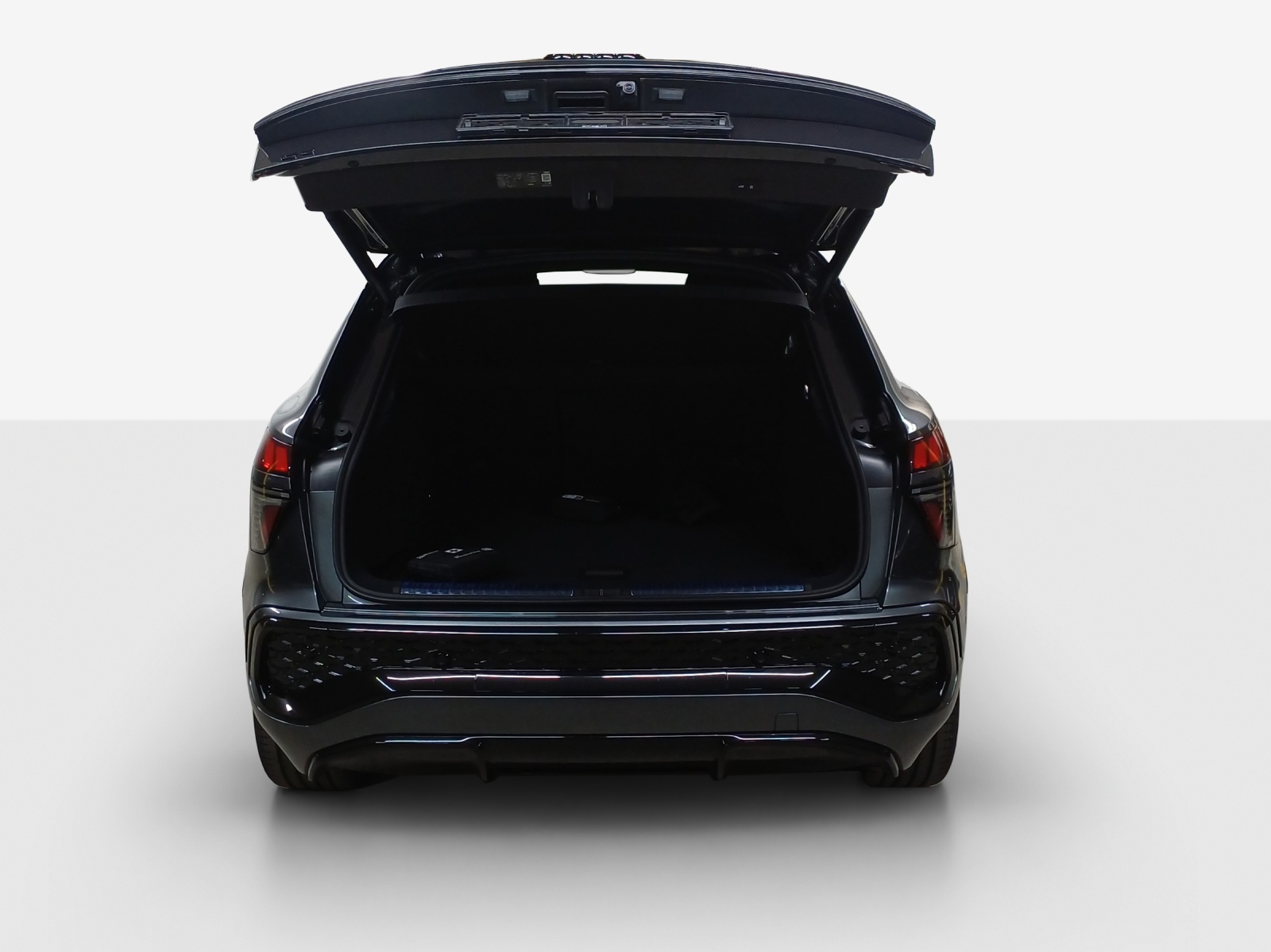 AUDI Q3 SUV 110 kW TFSI S tronic-image-12