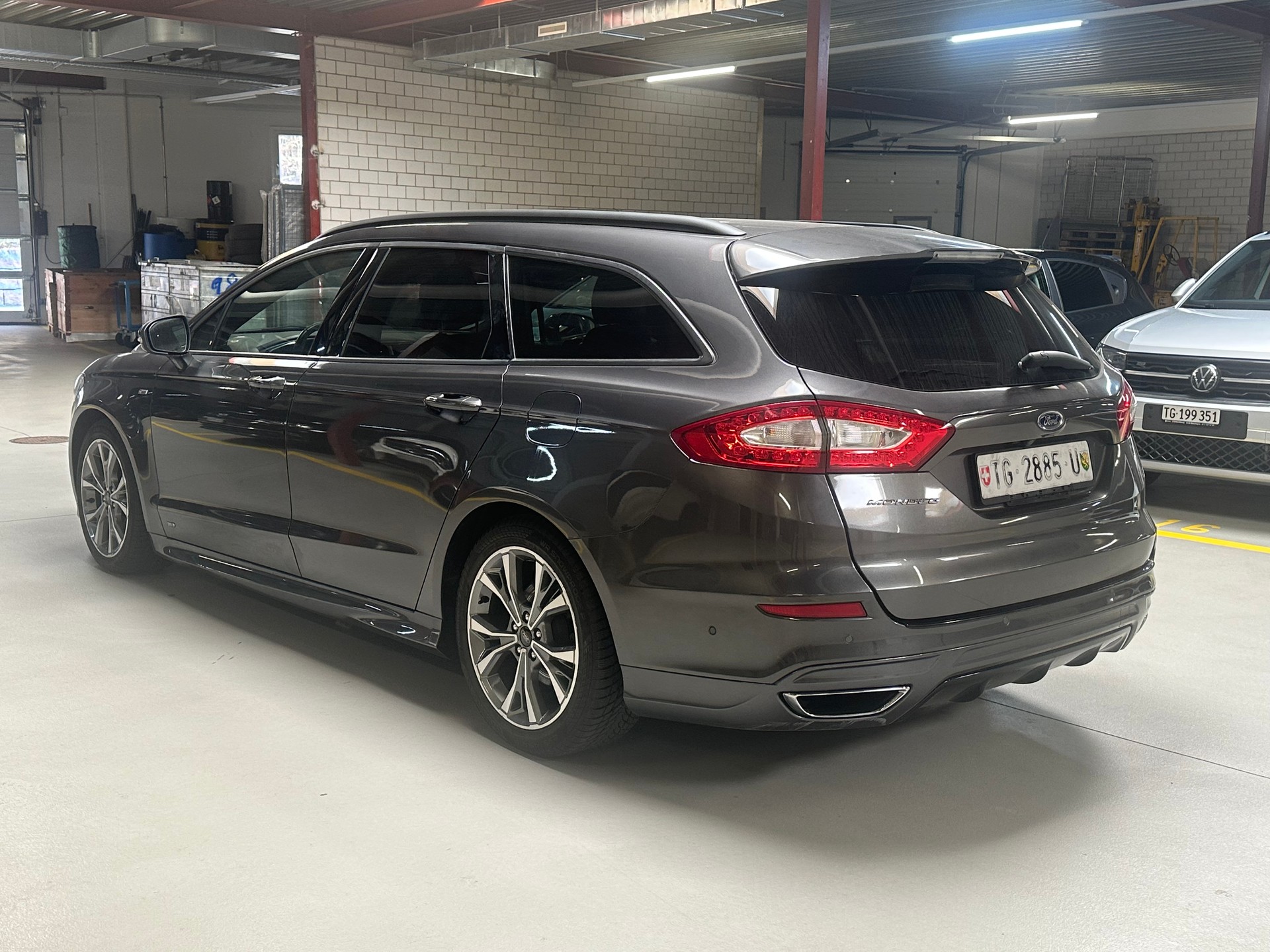 FORD Mondeo 2.0 TDCi ST-Line AWD PowerShift-image-2