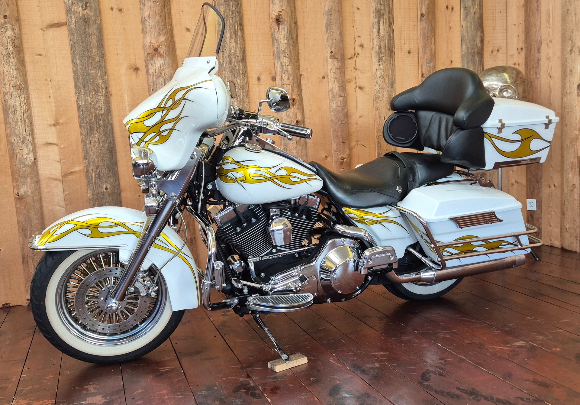 HARLEY-DAVIDSON FLHRCI Road King Classic-image-13