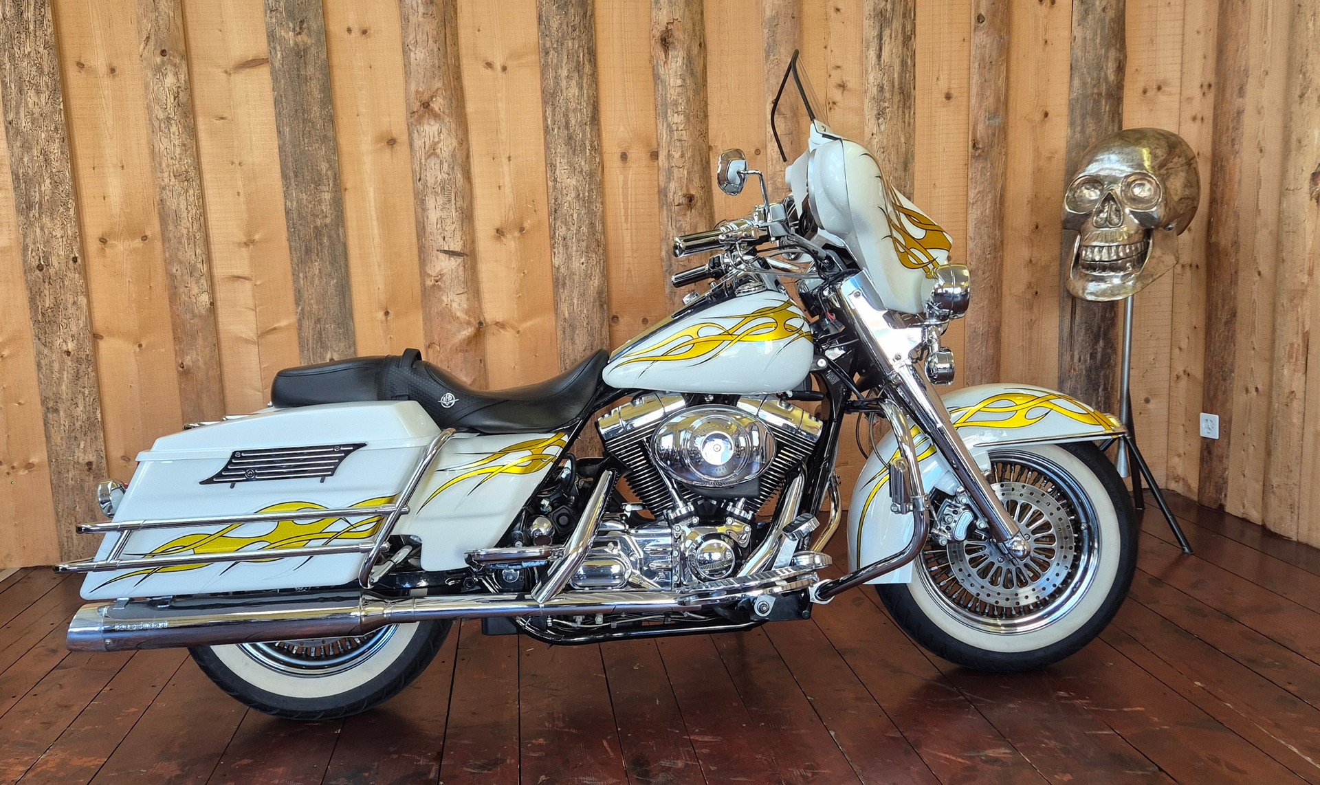 HARLEY-DAVIDSON FLHRCI Road King Classic