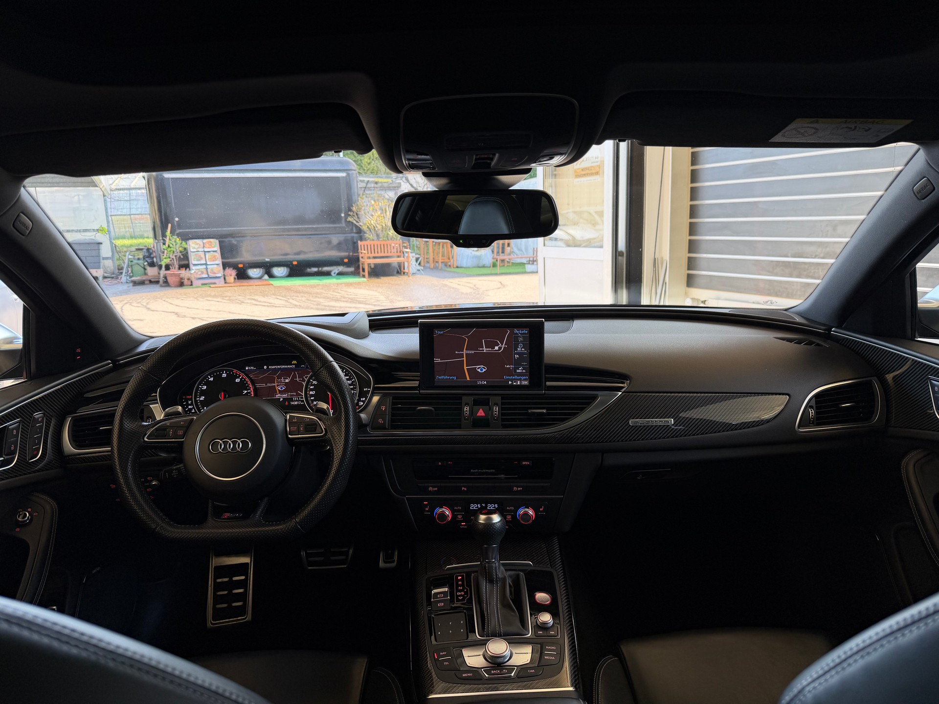 AUDI RS6 Avant 4.0 TFSI V8 performance quattro-image-8