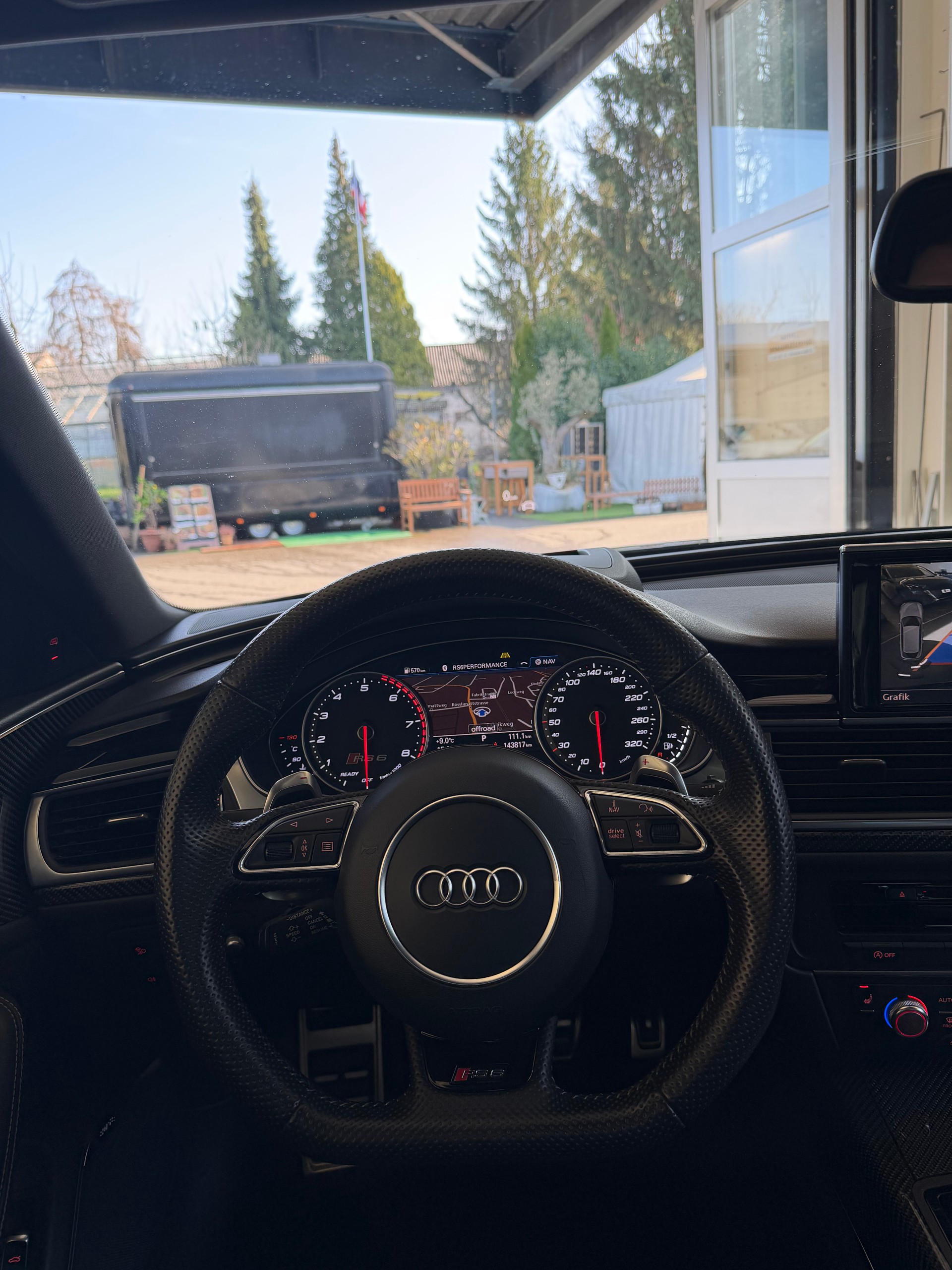 AUDI RS6 Avant 4.0 TFSI V8 performance quattro-image-10