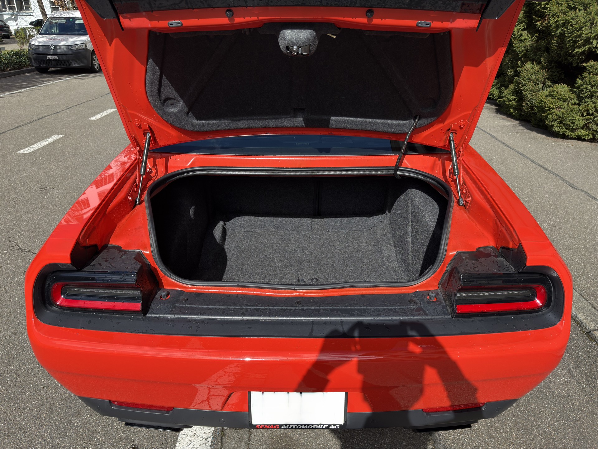 DODGE Challenger Hellcat Widebody-image-5