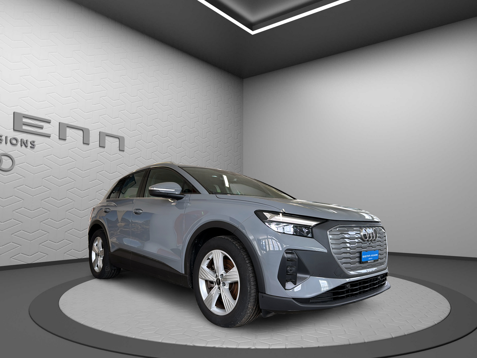 AUDI Q4 e-tron 45 quattro-image-7
