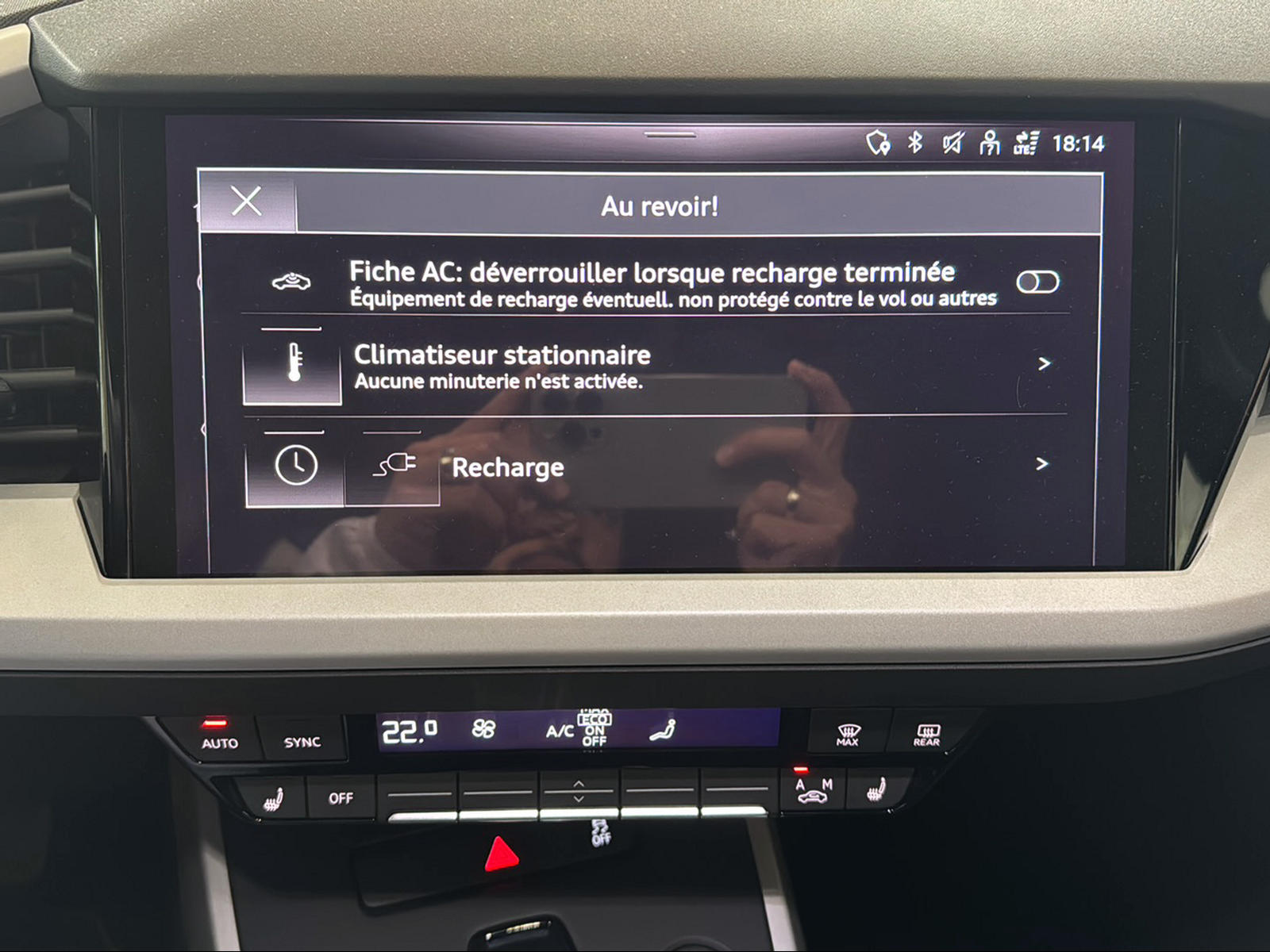 AUDI Q4 e-tron 45 quattro-image-18