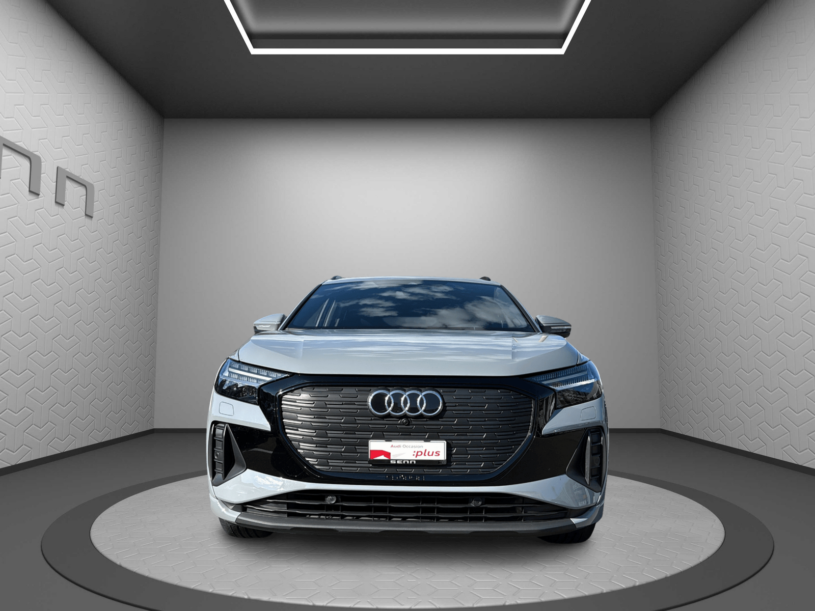 AUDI Q4 e-tron 45 quattro-image-3