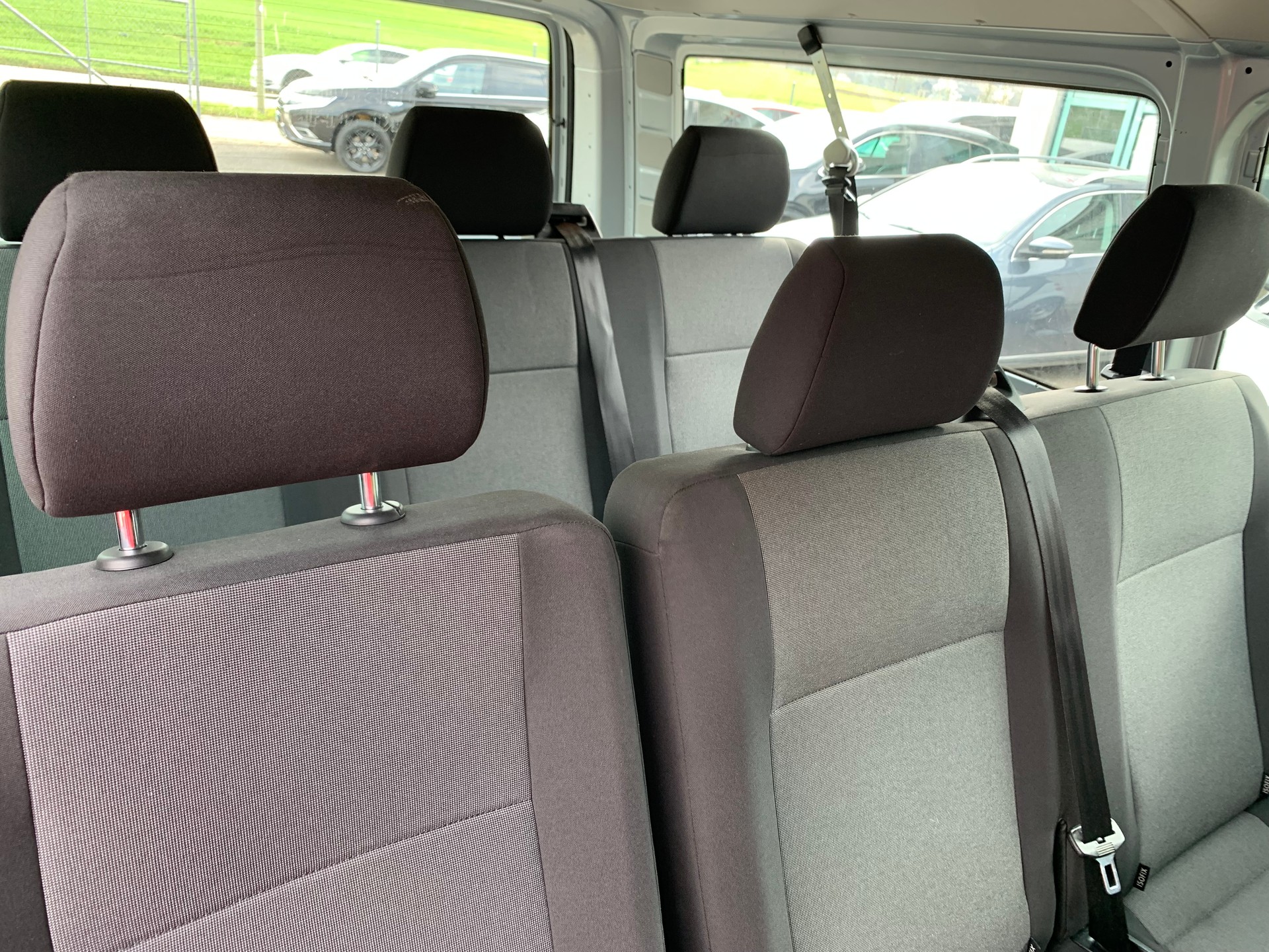 VW T6 Caravelle 2.0 Bi-TDI Comfortline 4Motion DSG-image-10