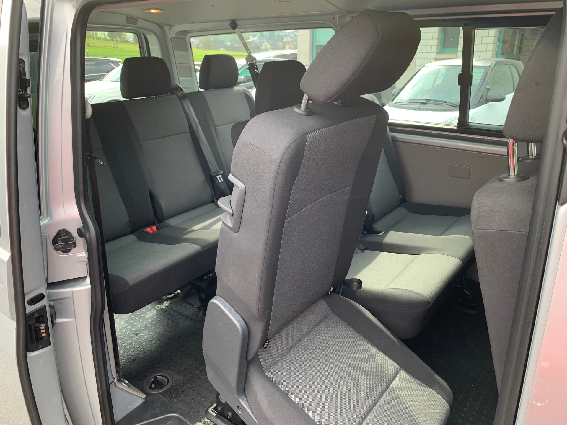 VW T6 Caravelle 2.0 Bi-TDI Comfortline 4Motion DSG-image-11