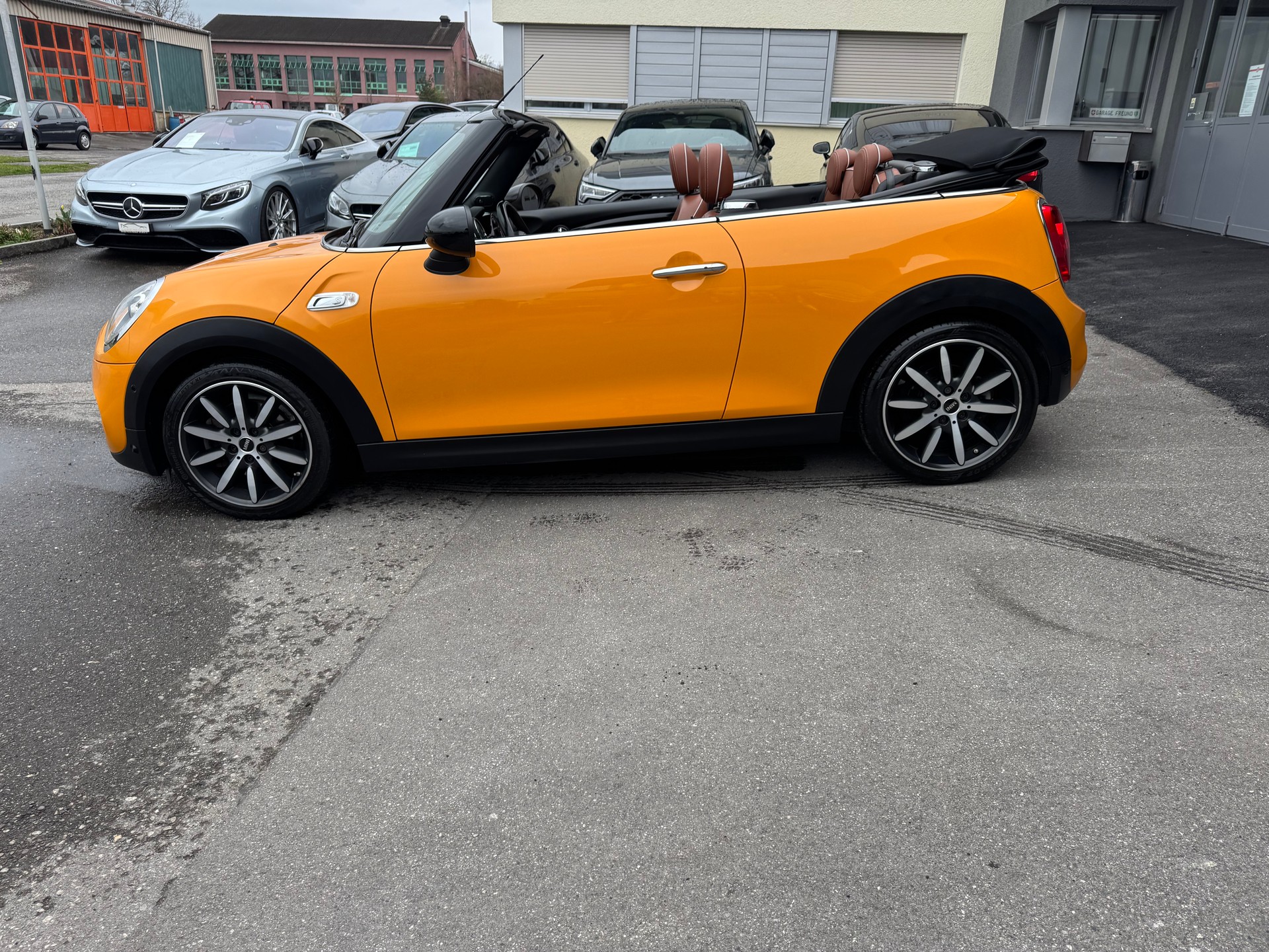 MINI Cooper S Cabriolet Steptronic-image-12