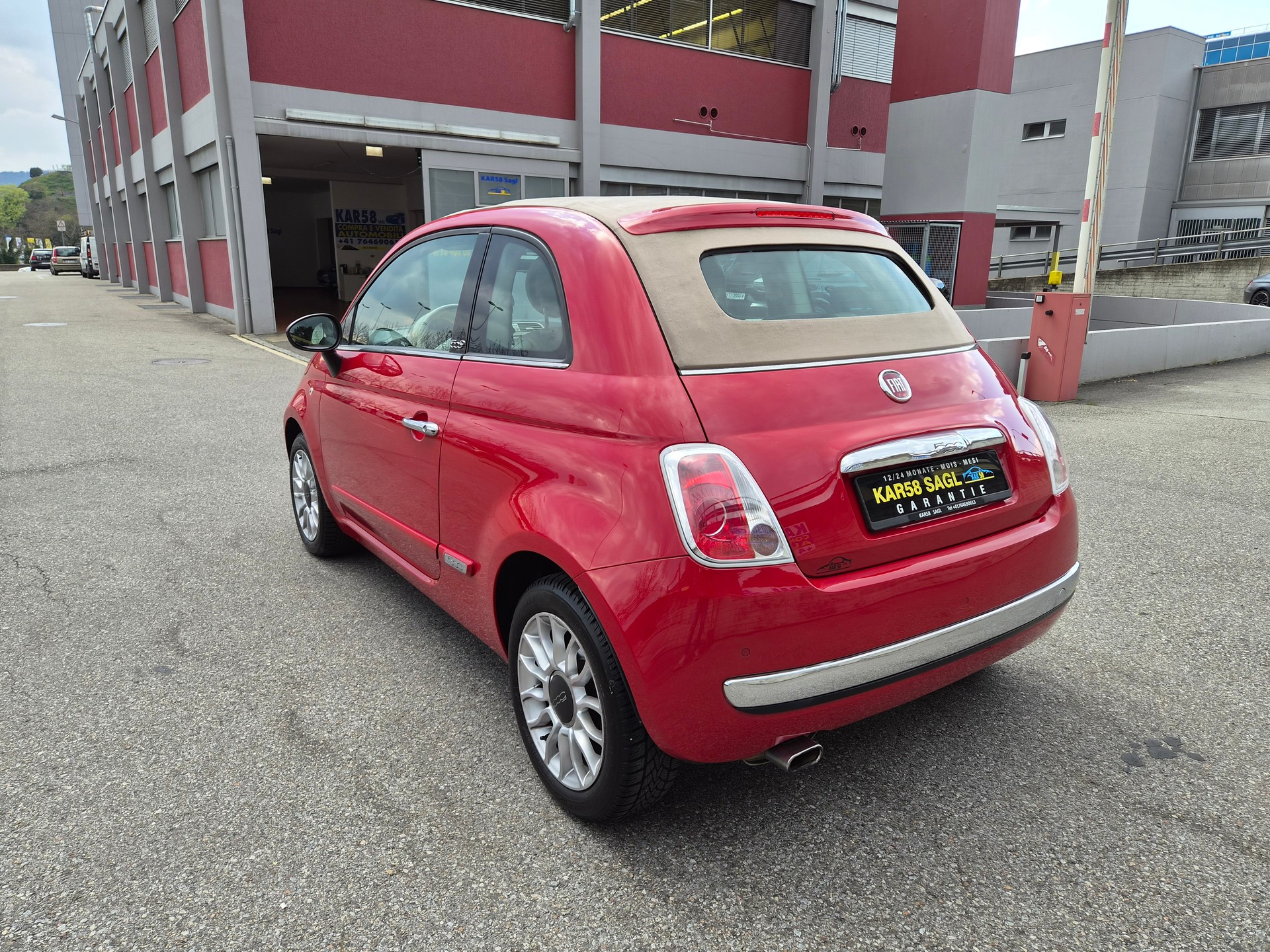 FIAT 500C 1.4 16V Lounge Dualogic-image-3