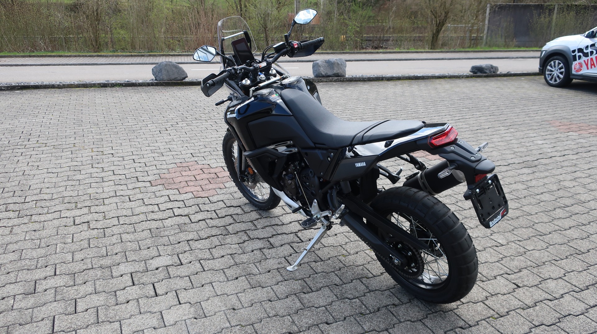 YAMAHA World Raid-showroom-element-3