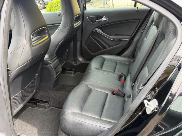MERCEDES-BENZ A 200 Urban-image-7