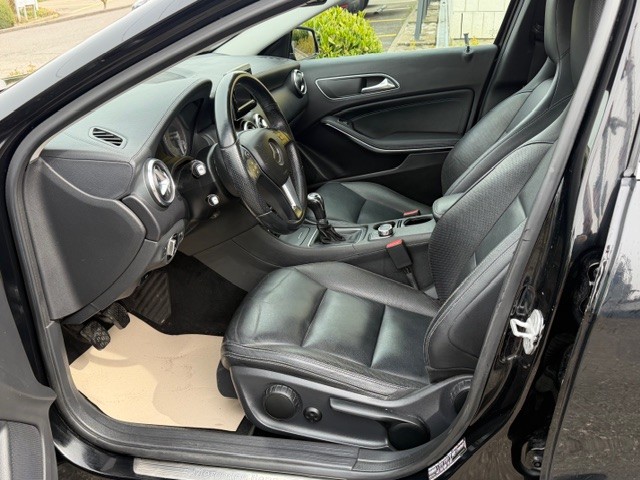 MERCEDES-BENZ A 200 Urban-image-6