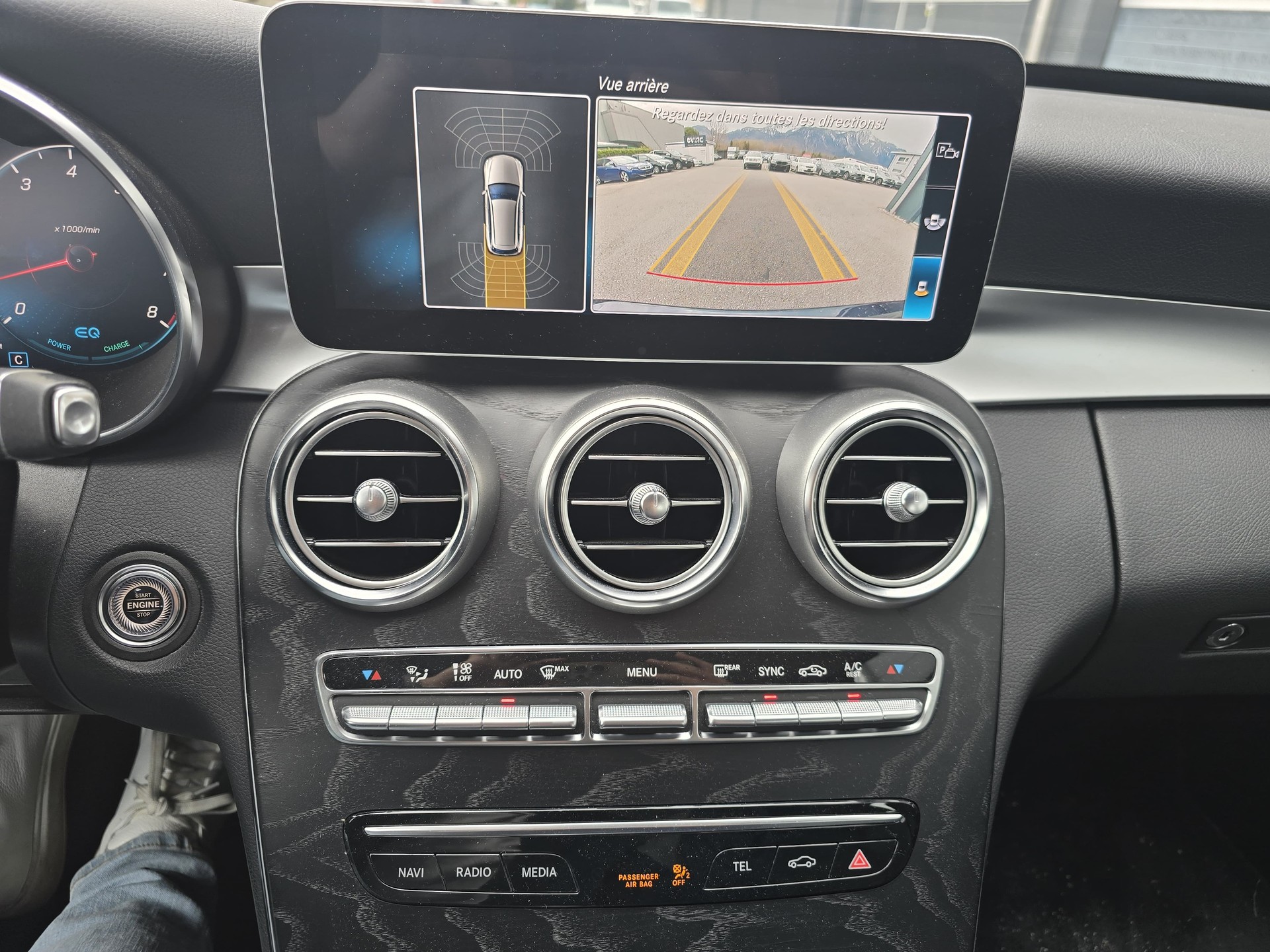 MERCEDES-BENZ C 200 Swiss Star Avantgarde 4M 9G-Tronic-image-12