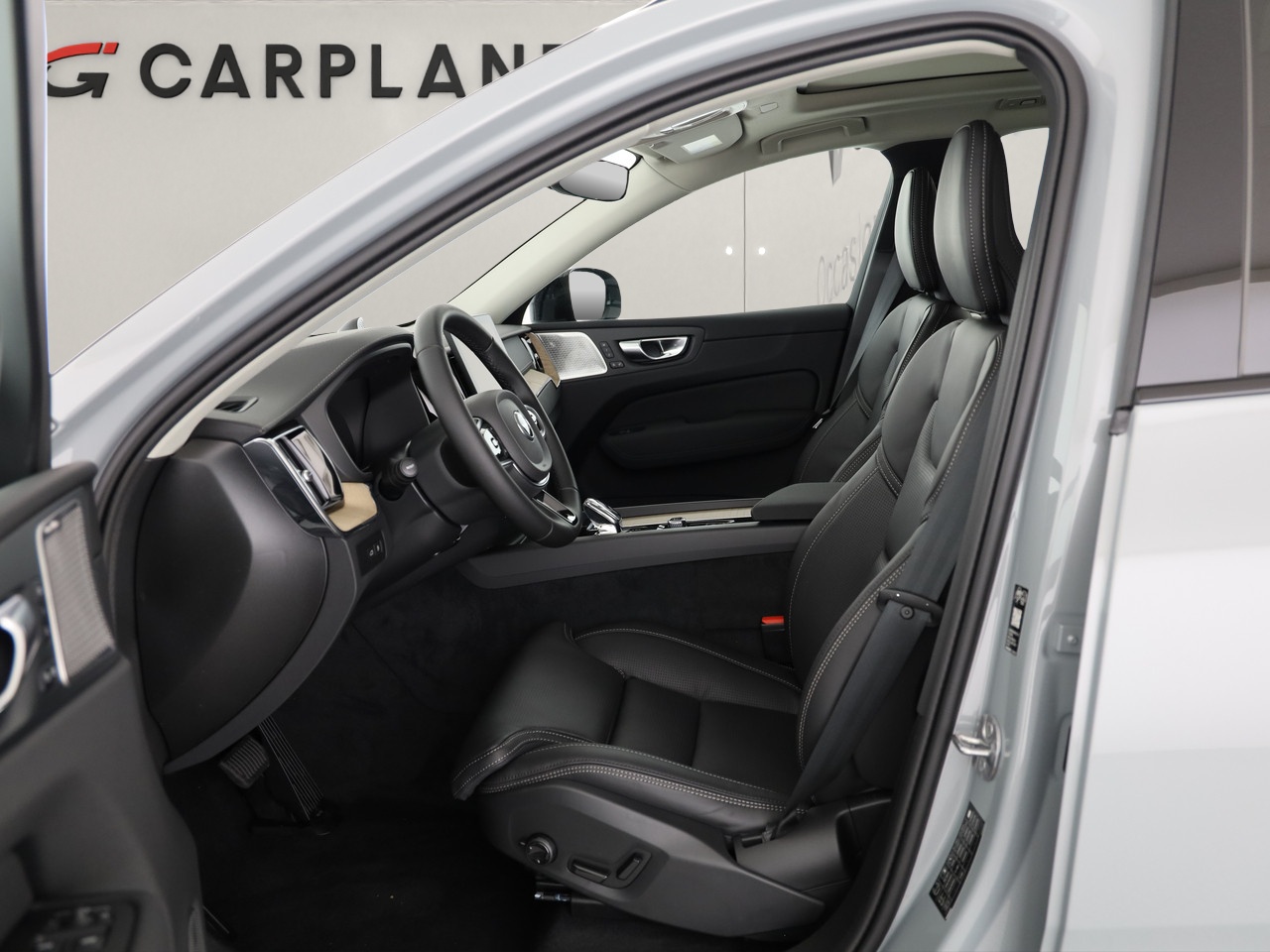VOLVO XC60 2.0 T8 TE Ultra Dark eAWD-image-6
