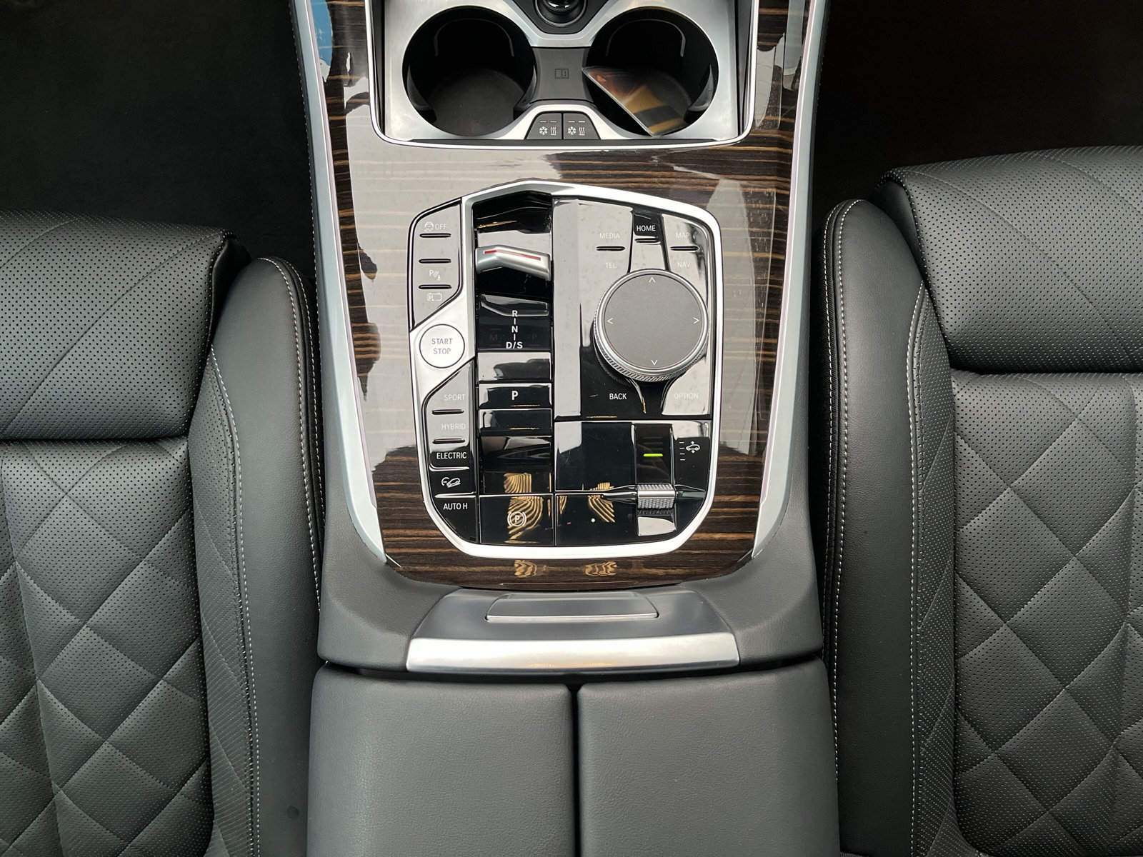 BMW X5 xDrive 50e M Sport Steptronic-image-12