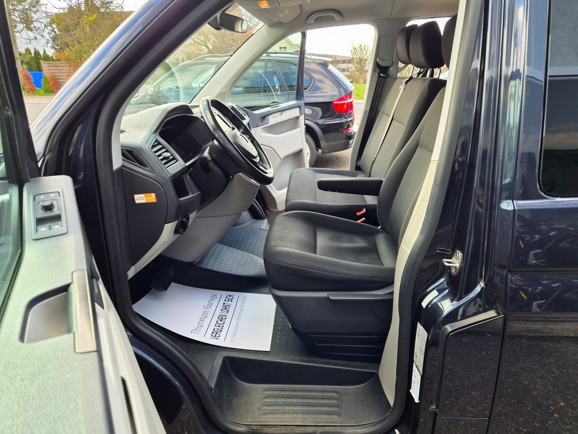 VW T6 Caravelle 2.0 TDI Trendline Liberty DSG LWB Ausführung 9 Sitzplätze-image-7