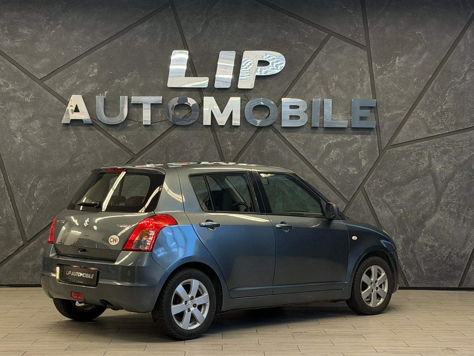 SUZUKI Swift 1.3i 16V GL Top-image-5