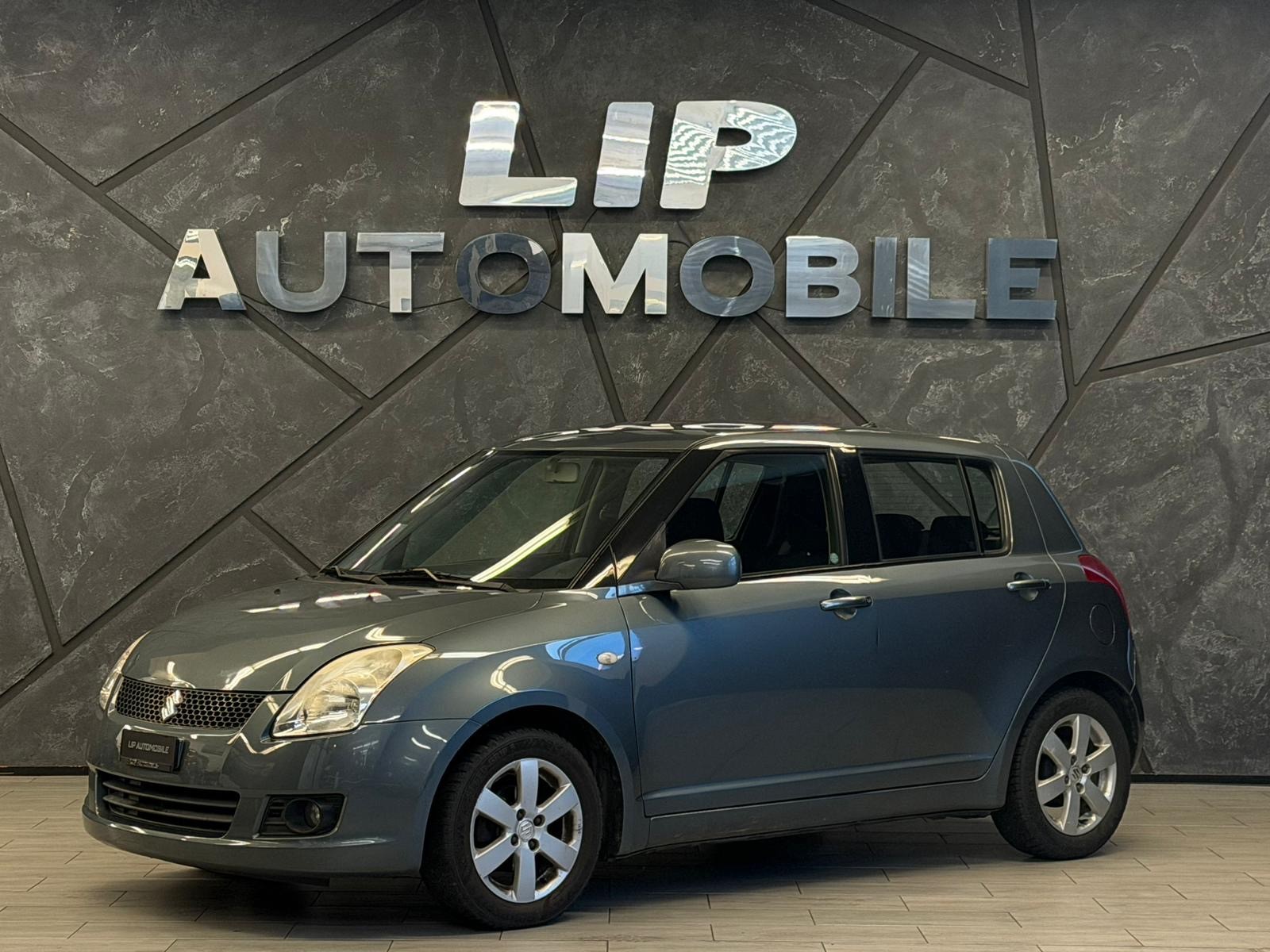 SUZUKI Swift 1.3i 16V GL Top-image-0
