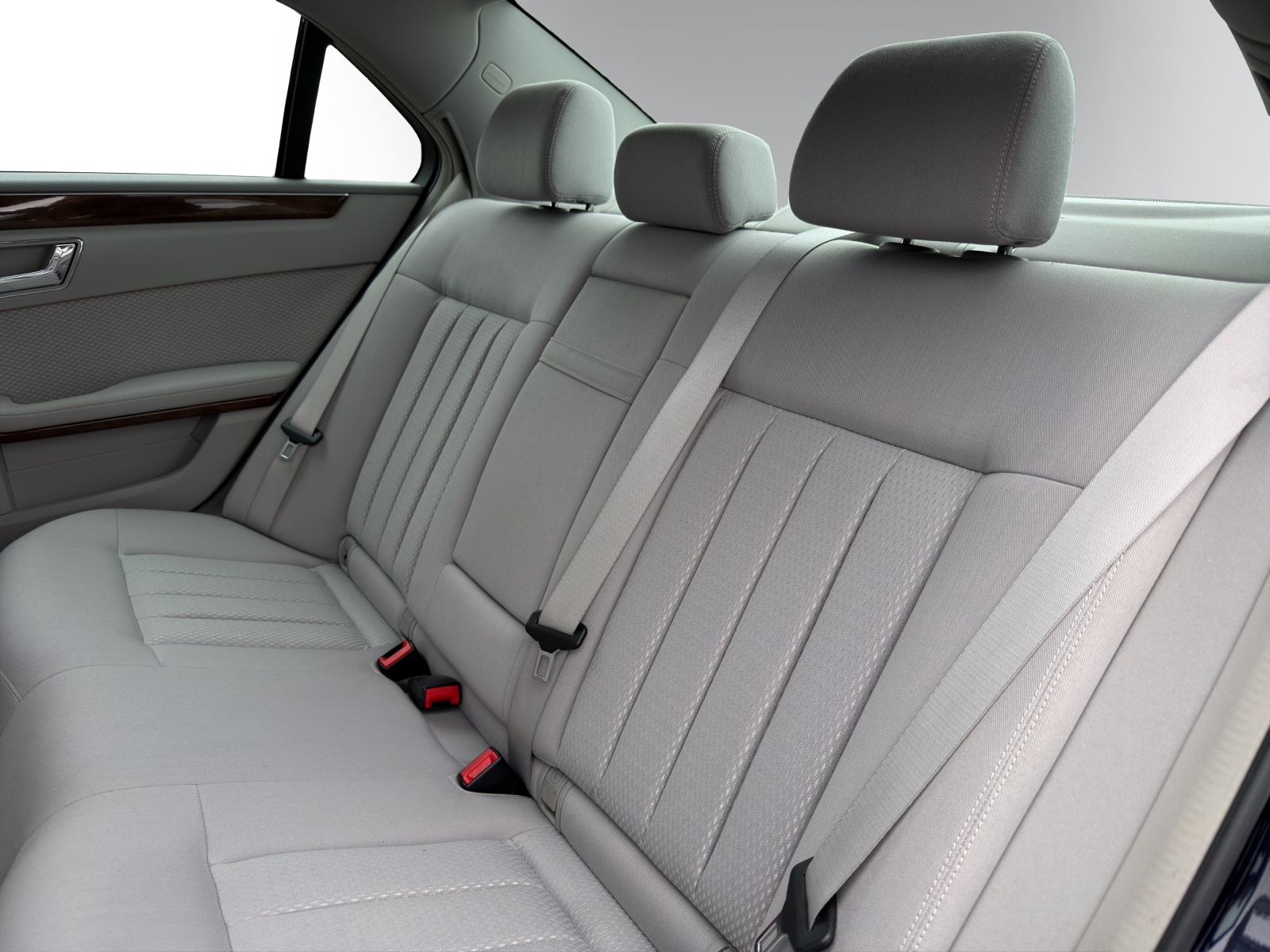 Image MERCEDES-BENZ E-220 E 220 CDI BlueEff Avgarde