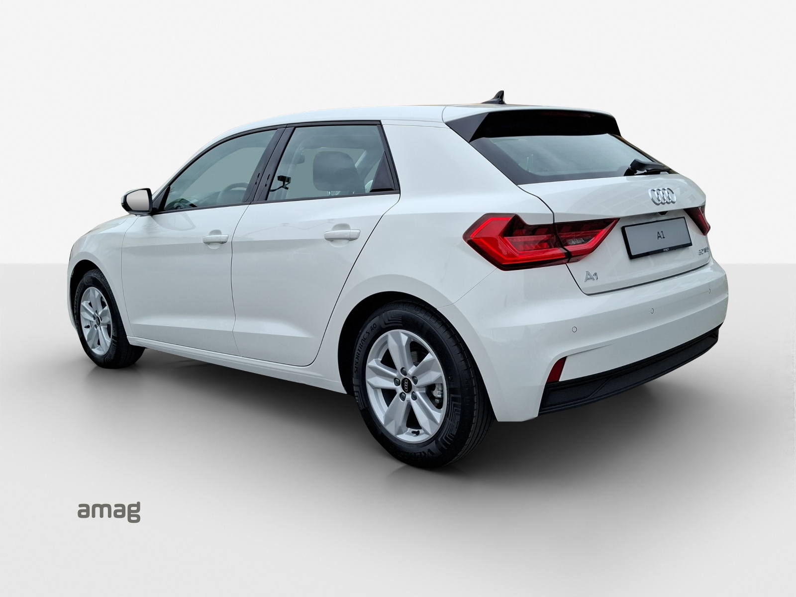 AUDI A1 Sportback 30 TFSI Attraction S-tronic-image-2