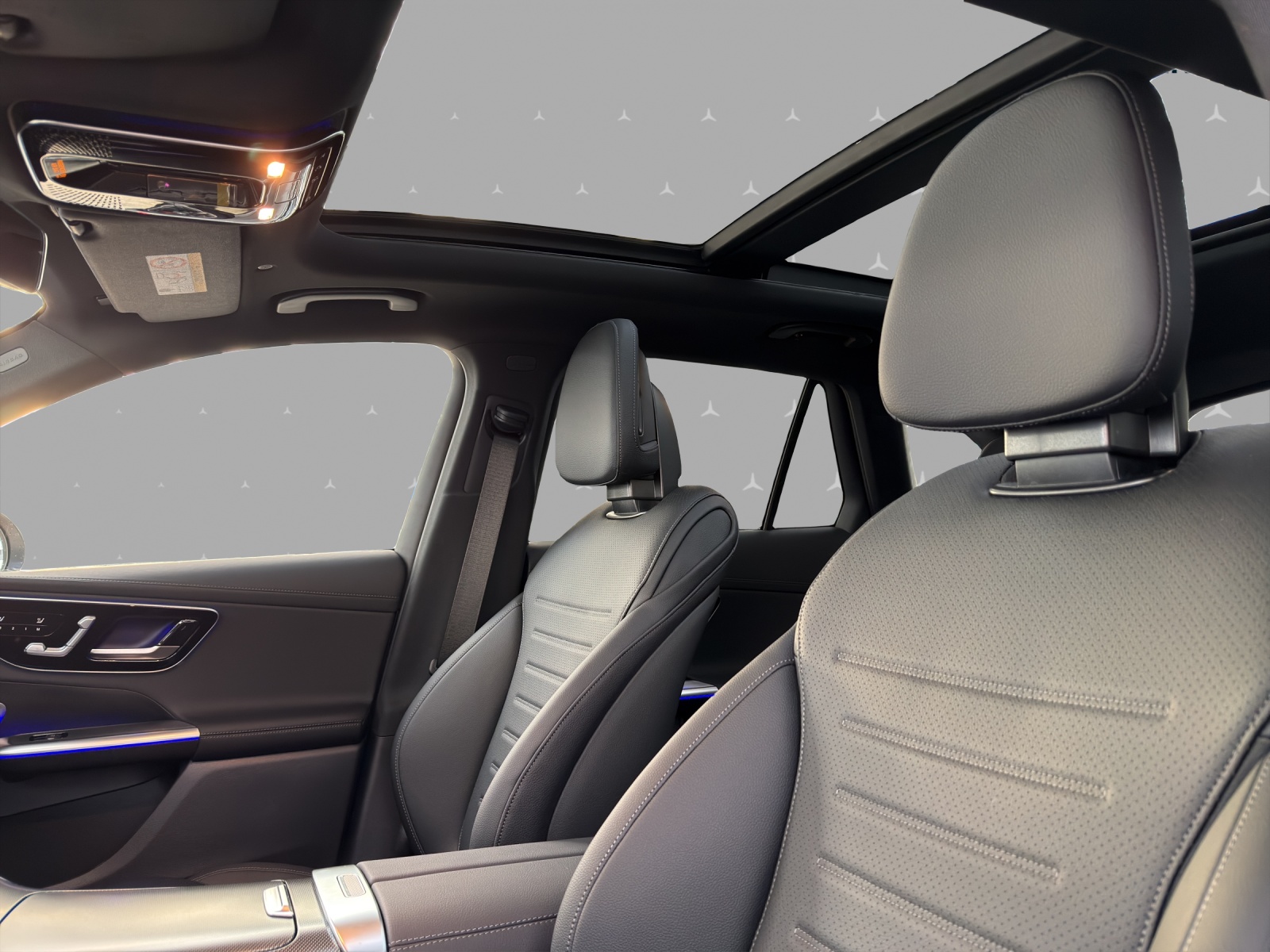 MERCEDES-BENZ GLC 300 de 4Matic EQ Star 9G-Tronic-image-8