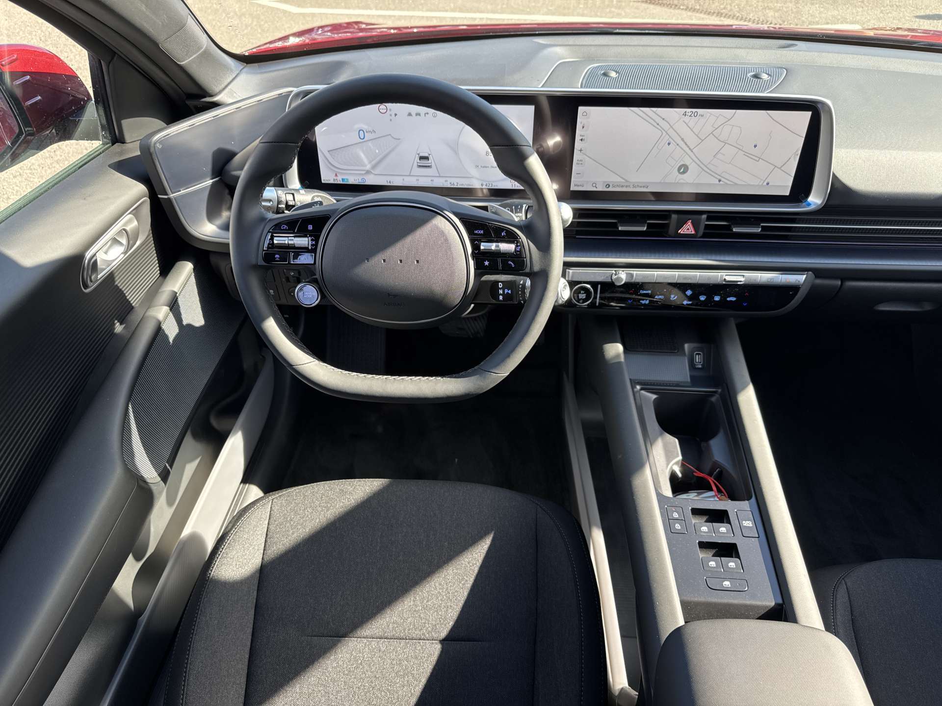 HYUNDAI Ioniq 6 77kWh Plus Line 325PS 4WD Automat-image-4