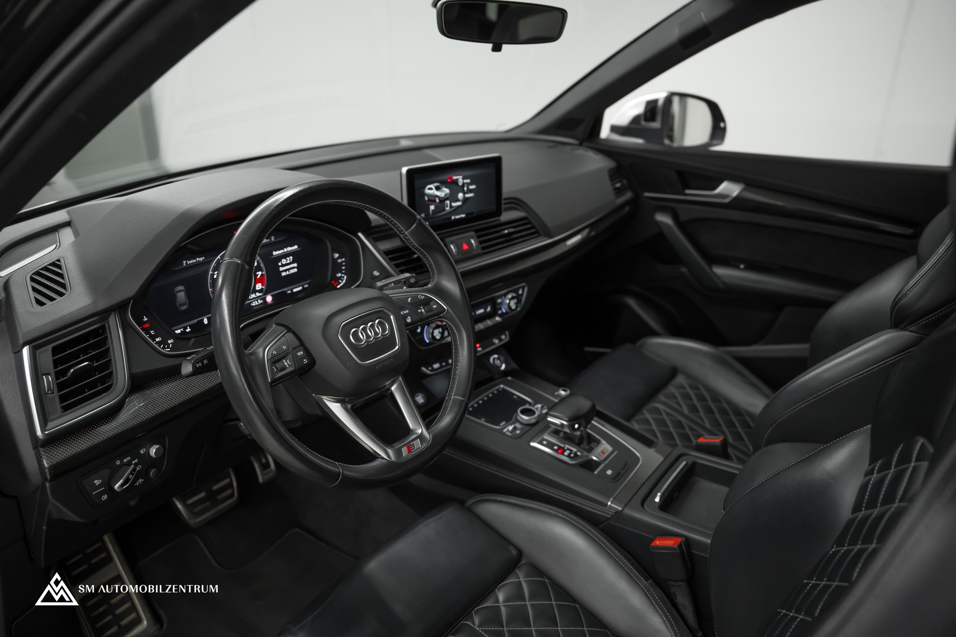 AUDI SQ5 3.0 V6 TFSI quattro T-Tronic / Panorama / Head-Up / Bang & Olufsen / Rautensteppung / Matrix LED-image-16