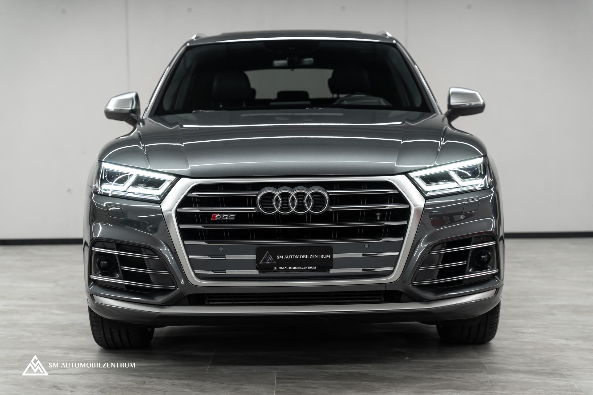AUDI SQ5 3.0 V6 TFSI quattro T-Tronic / Panorama / Head-Up / Bang & Olufsen / Rautensteppung / Matrix LED-showroom-element-1
