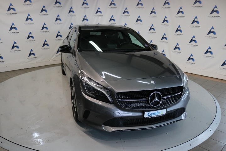 MERCEDES-BENZ A 200 Night Star 7G-DCT-image-7