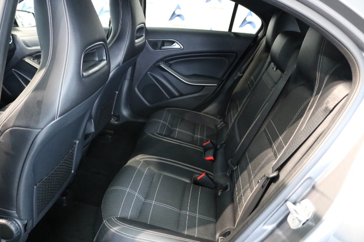 MERCEDES-BENZ A 200 Night Star 7G-DCT-image-26