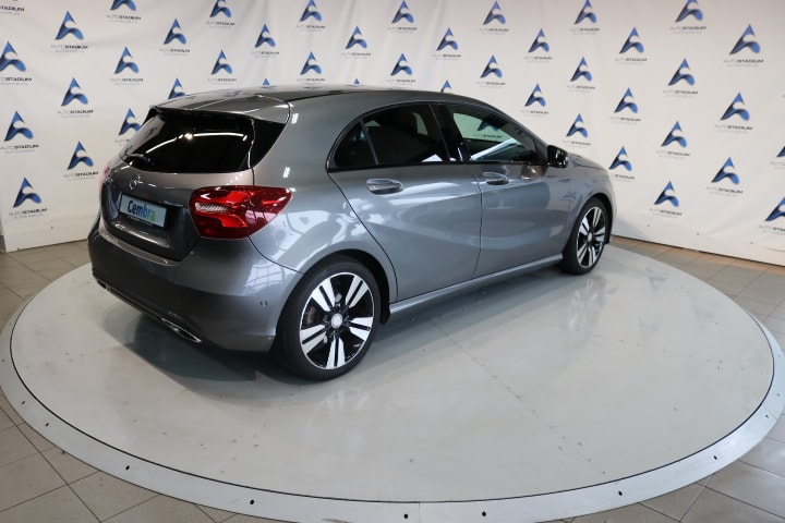 MERCEDES-BENZ A 200 Night Star 7G-DCT-image-20