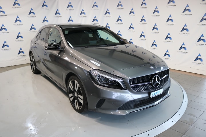 MERCEDES-BENZ A 200 Night Star 7G-DCT-image-0