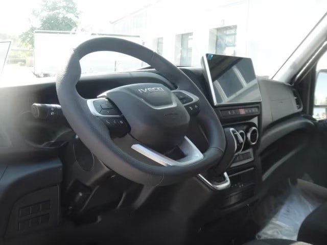 IVECO 70 C 18H A8-image-7