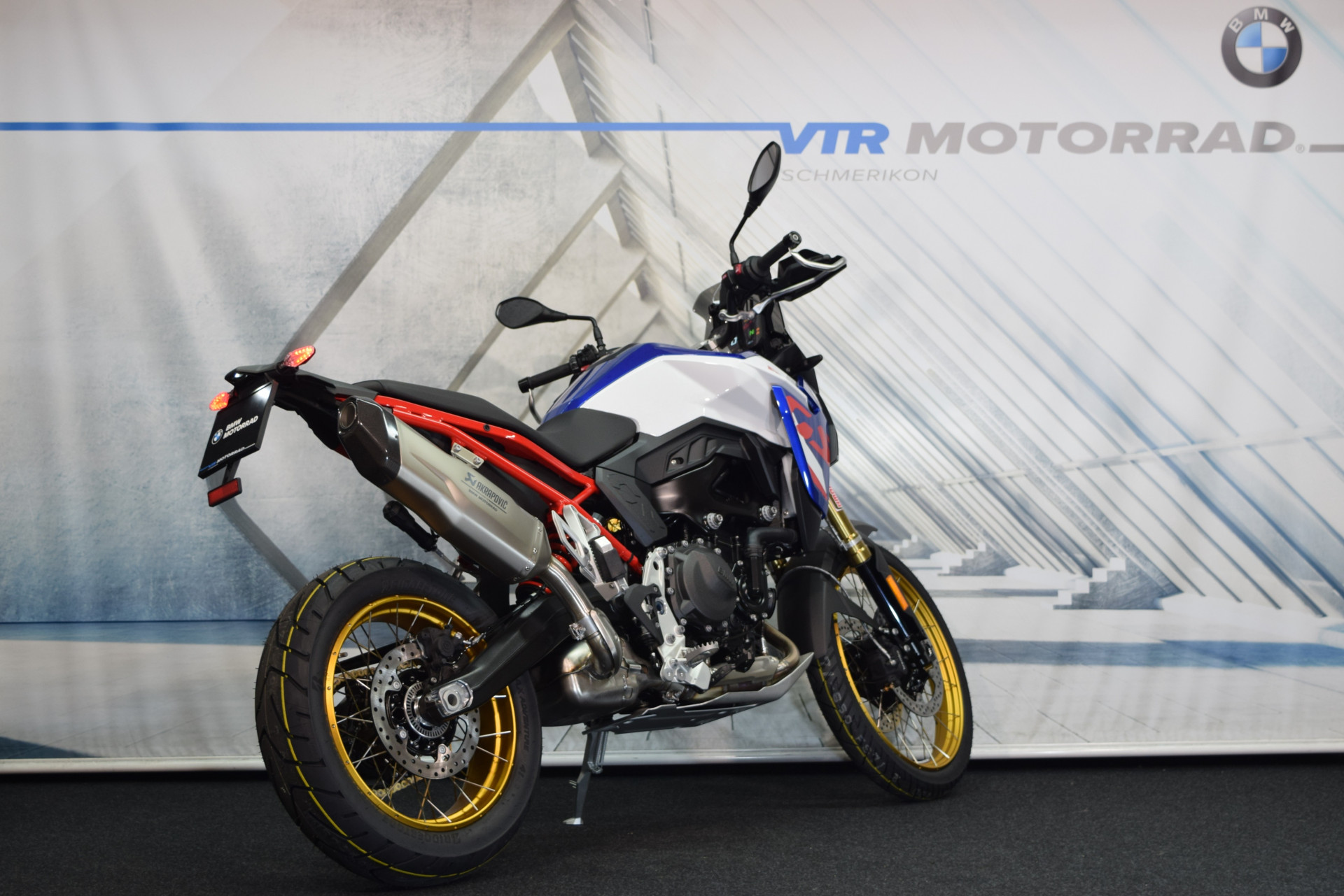BMW F 900 GS Trophy inkl. 5 Jahre Garantie-showroom-element-2