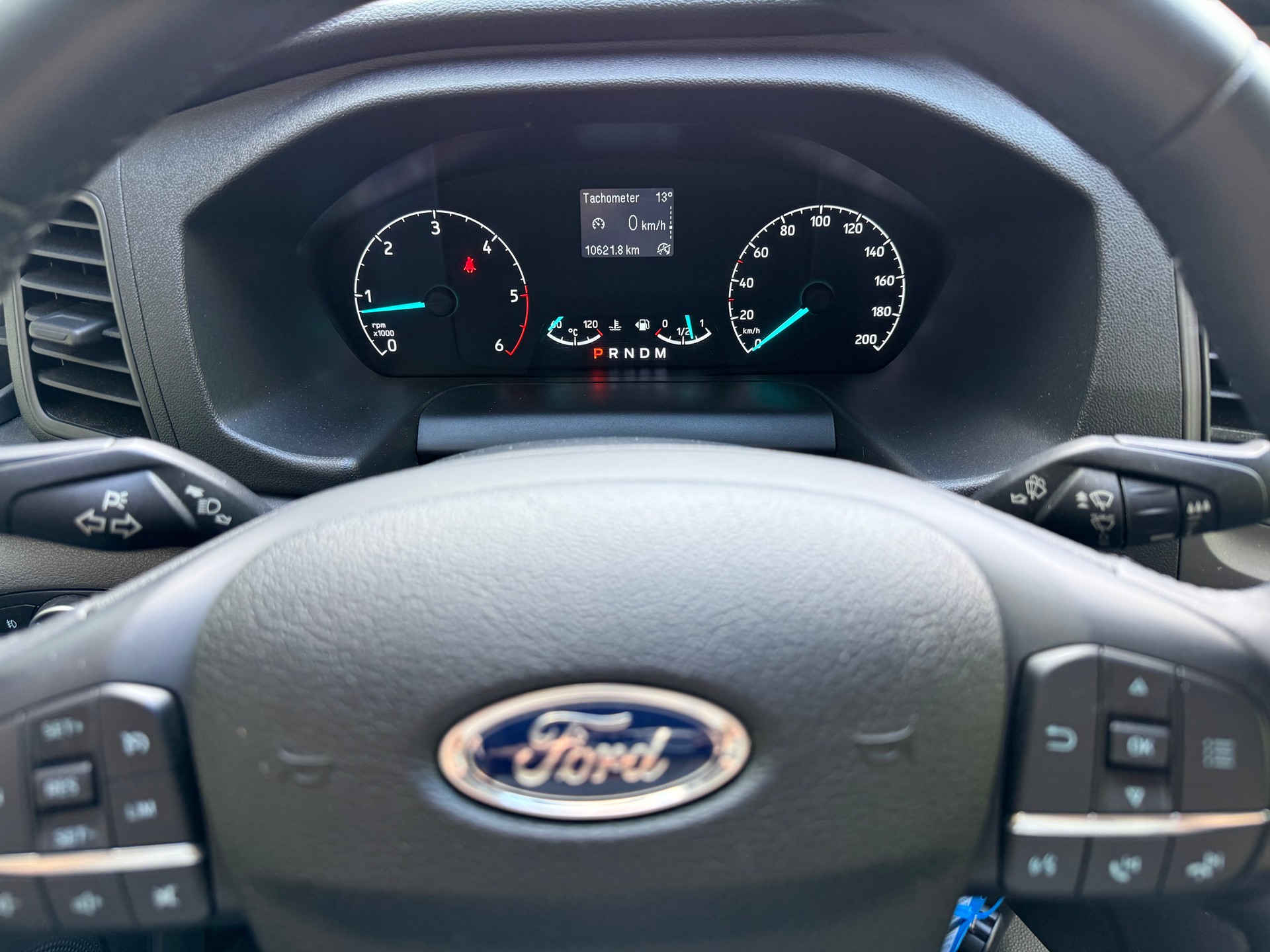 FORD Transit Custom Van 300 L2H1 Trend A-image-11
