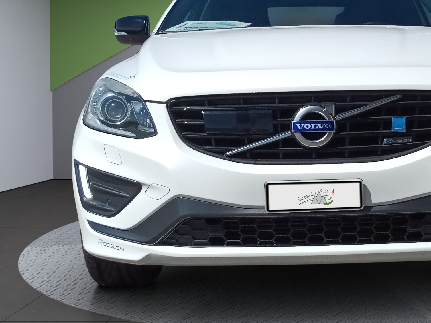 VOLVO XC60 3.0 T6 Summum R-Design AWD Polestar