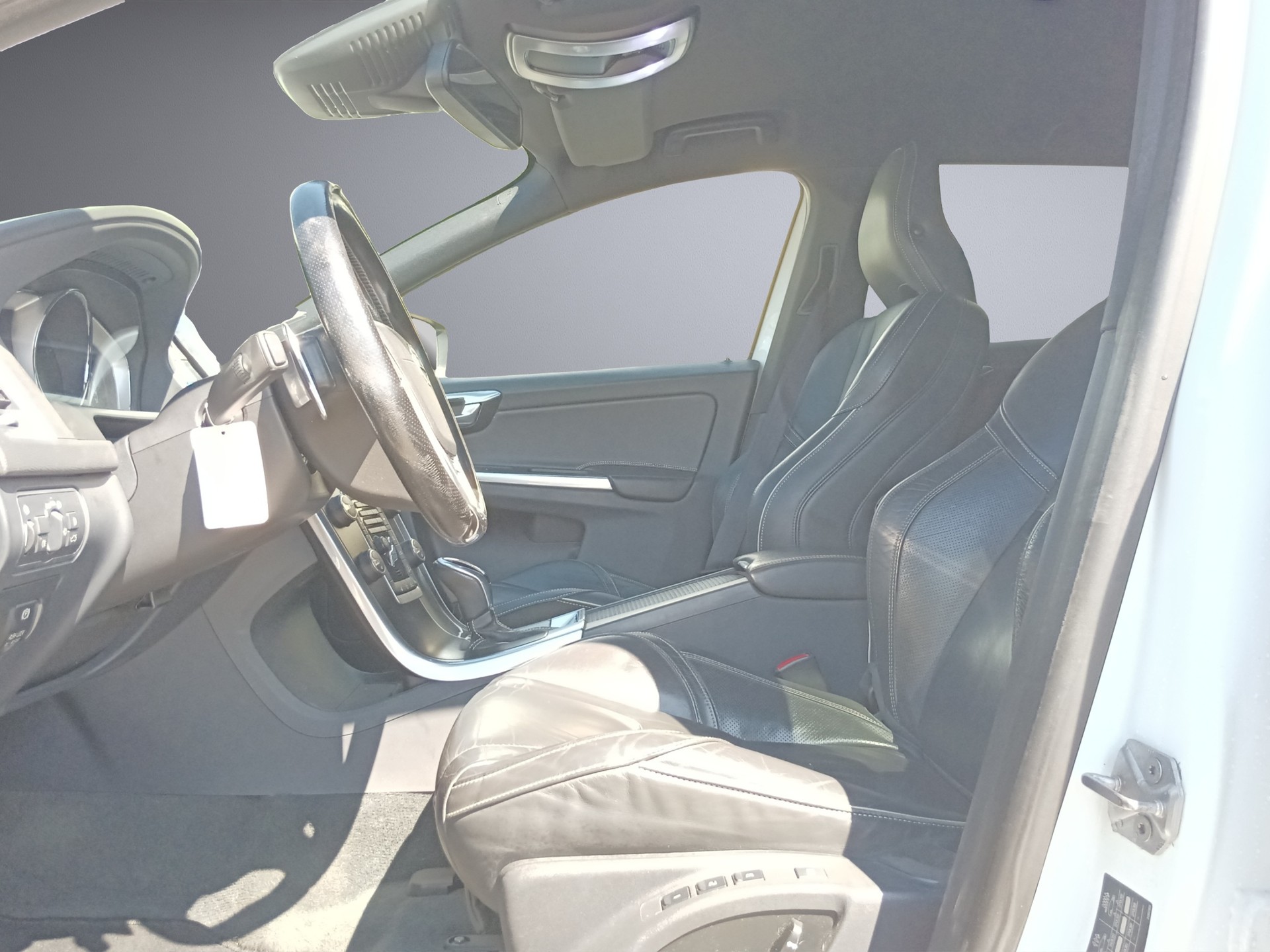 VOLVO XC60 3.0 T6 Summum R-Design AWD Polestar-image-9