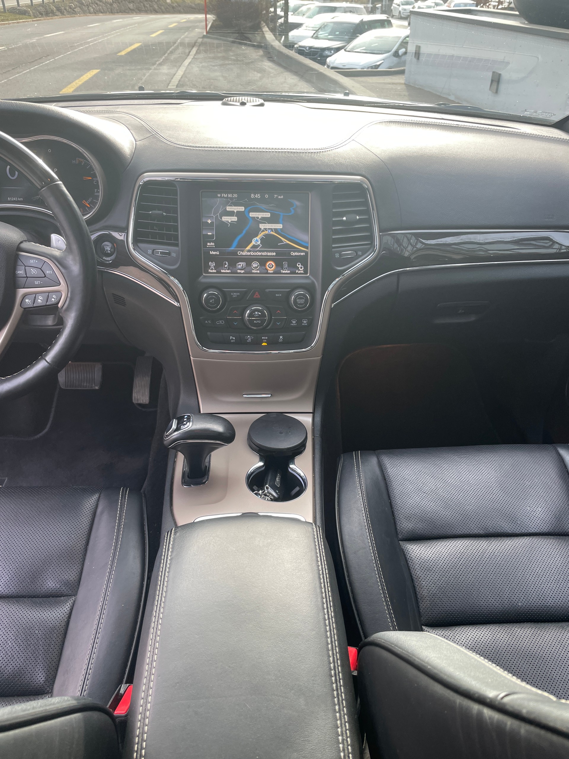 JEEP Grand Cherokee 3.0 CRD Overland Automatic-image-20