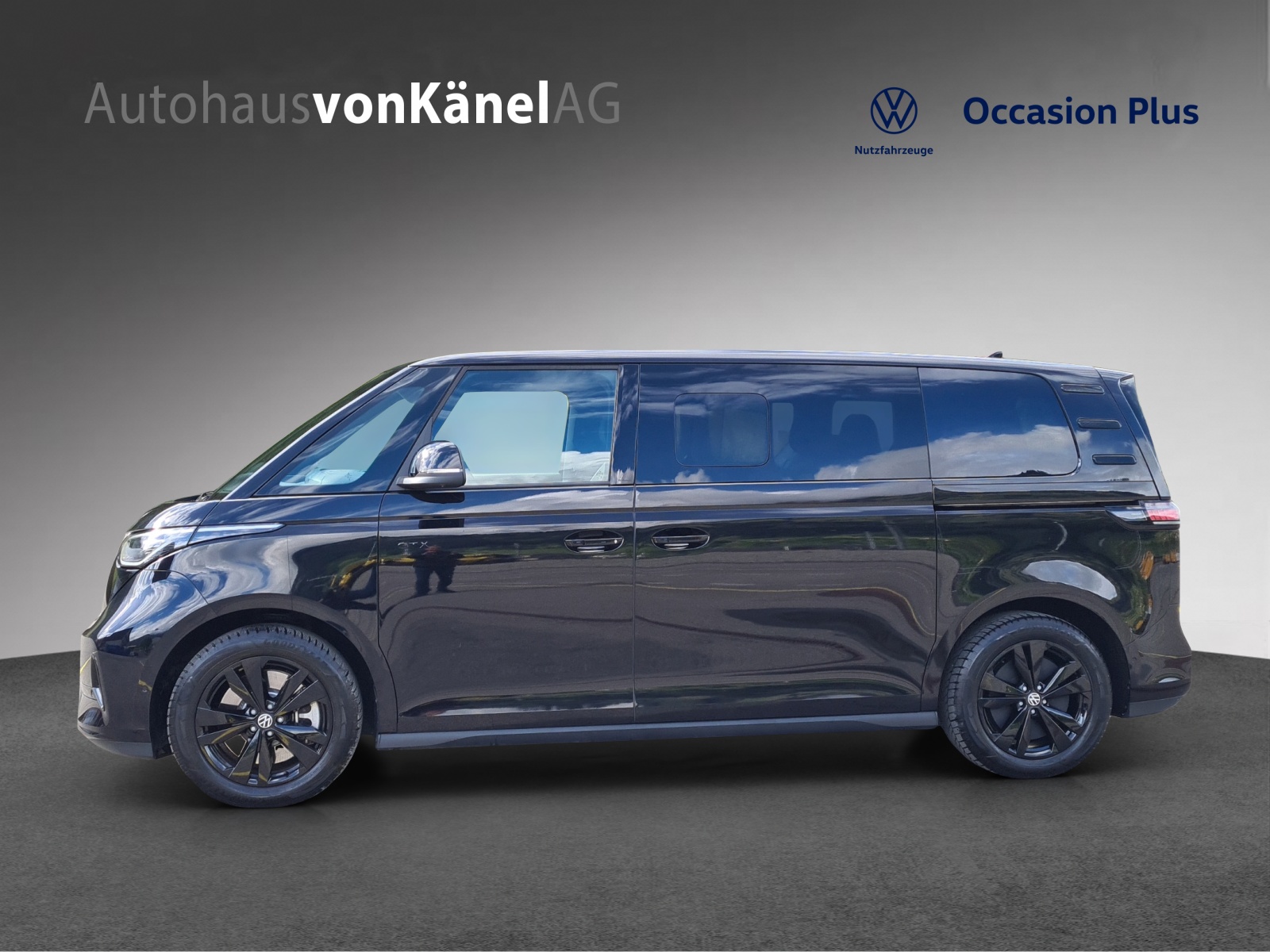 VW ID.Buzz LWB GTX 4 Motion-image-1