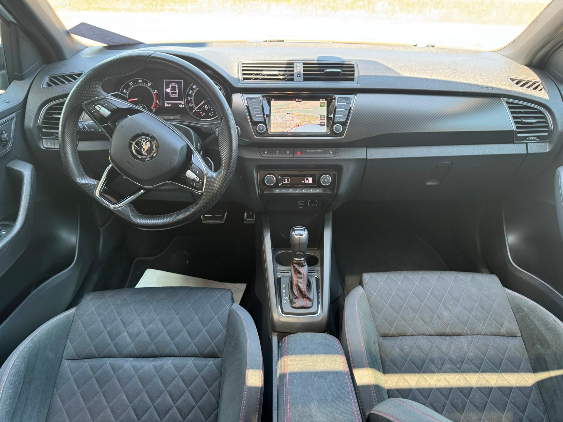 SKODA Fabia 1.0 TSI Monte Carlo DSG-image-6