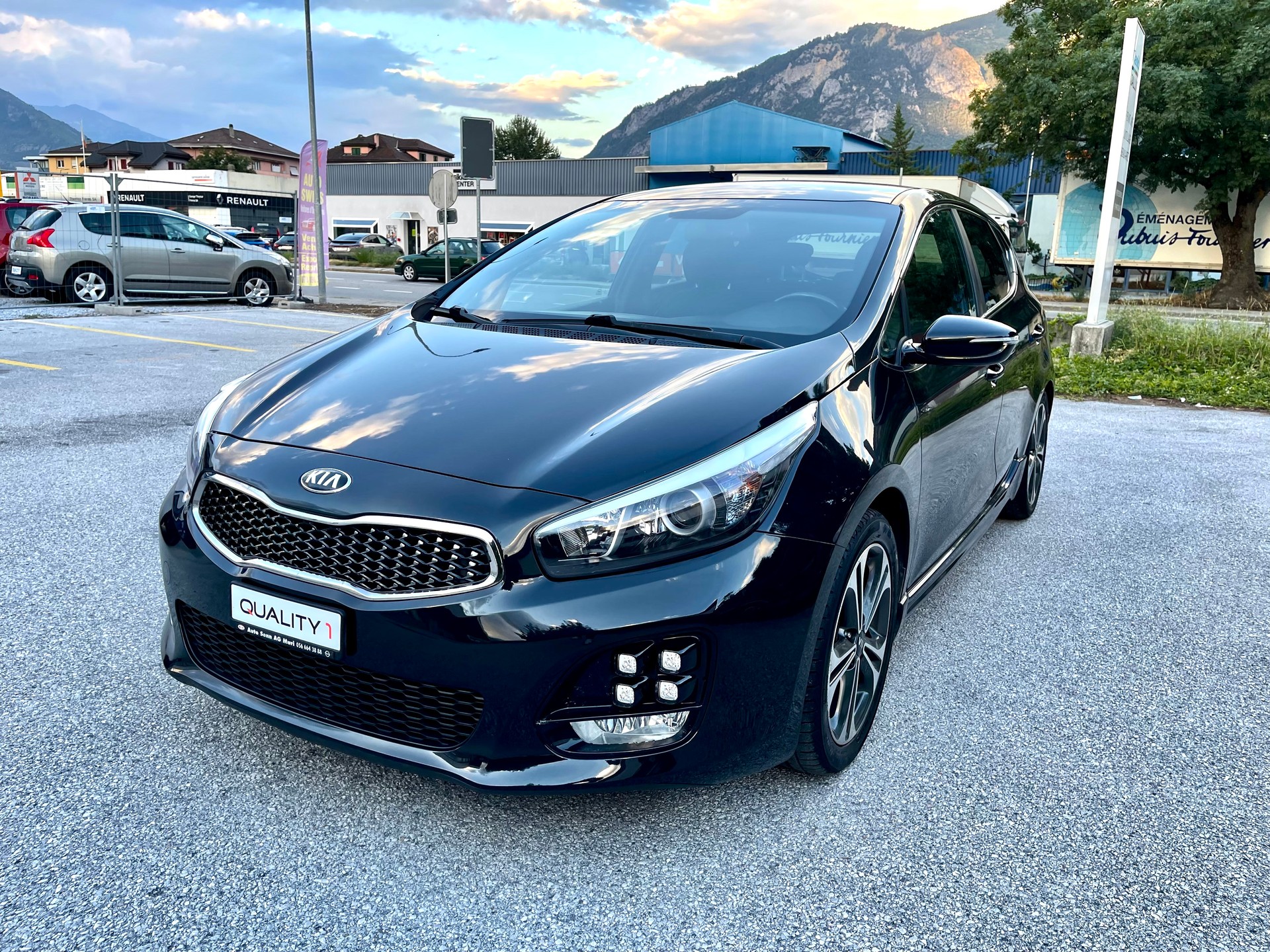KIA Cee'd 1.6 CRDi Swiss Champion DCT-image-27