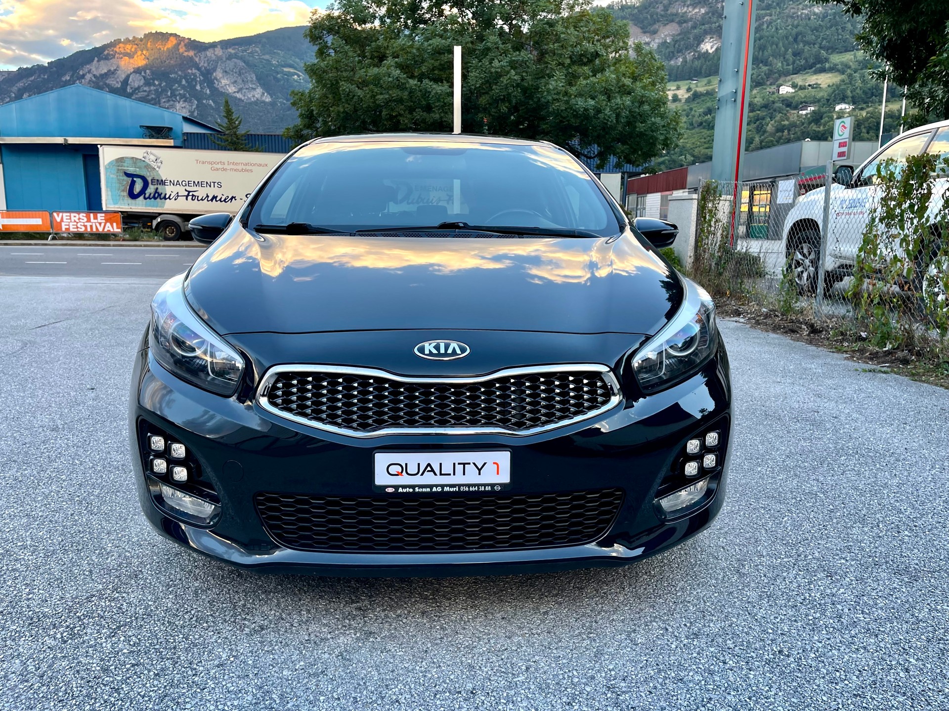 KIA Cee'd 1.6 CRDi Swiss Champion DCT-image-18