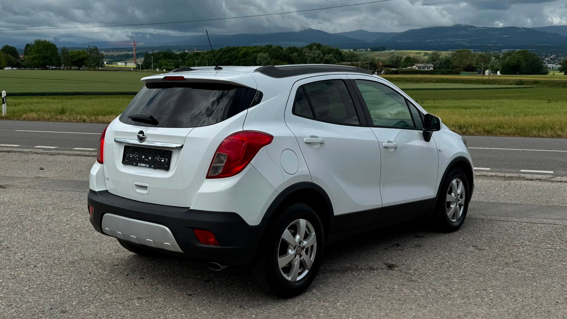 OPEL Mokka 1.7 CDTi Enjoy 2WD Automatic-image-5